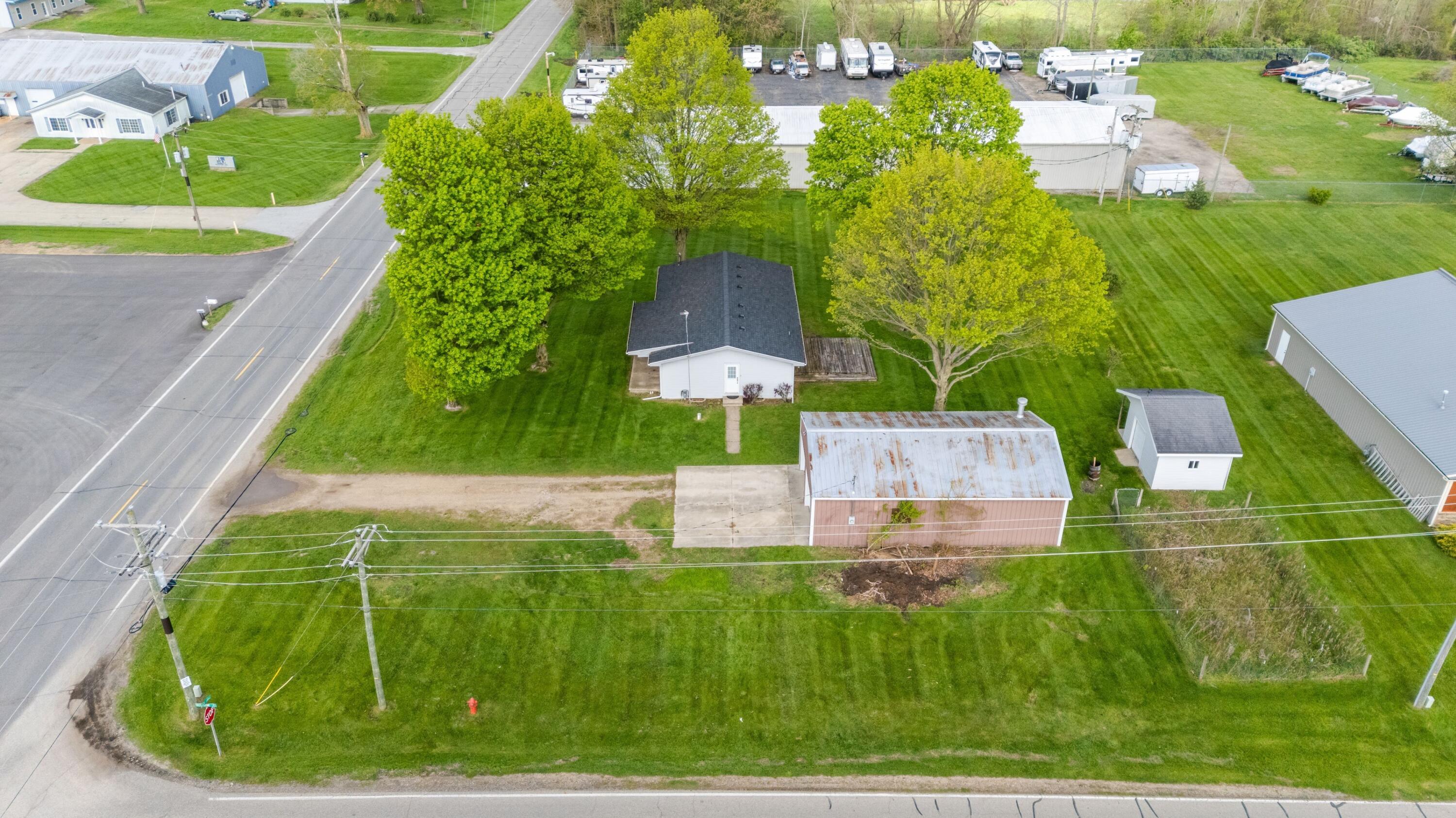 27532 May Street Edwardsburg MI 49112
