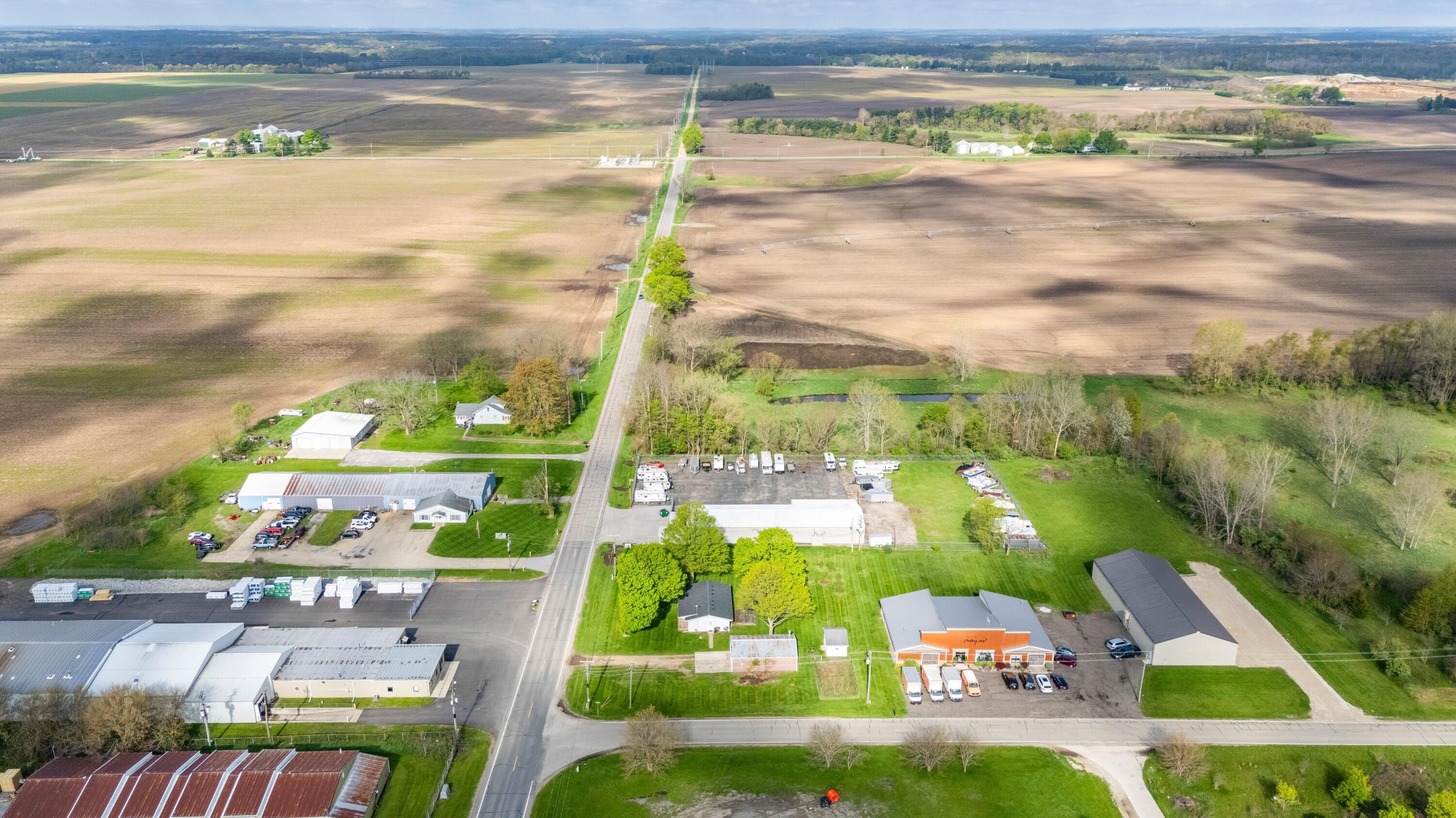 27532 May Street Edwardsburg MI 49112