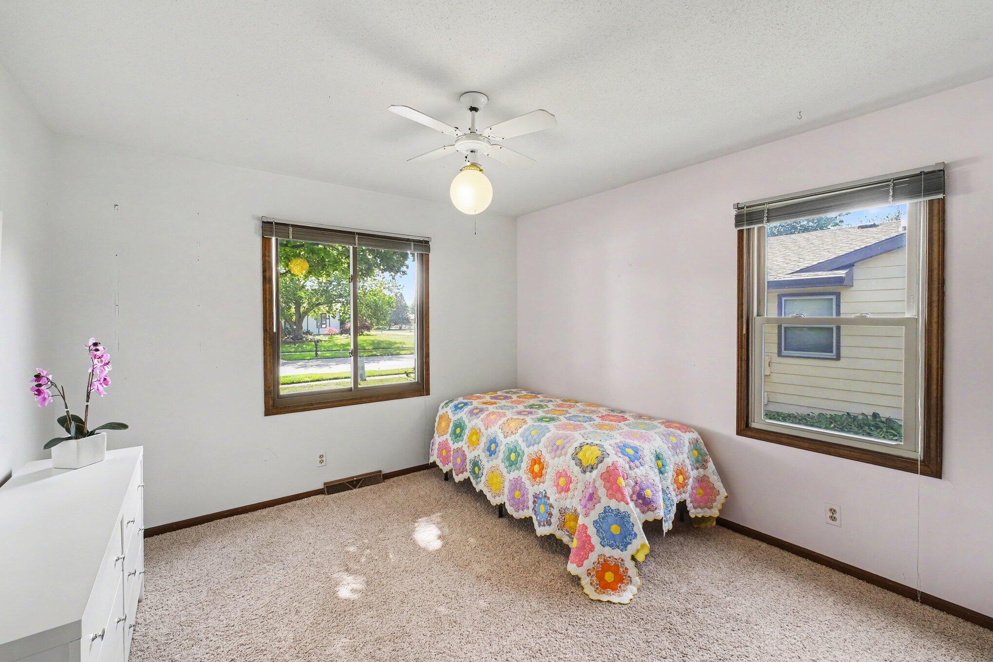 3893 Granada Court NW Grand Rapids MI 49534