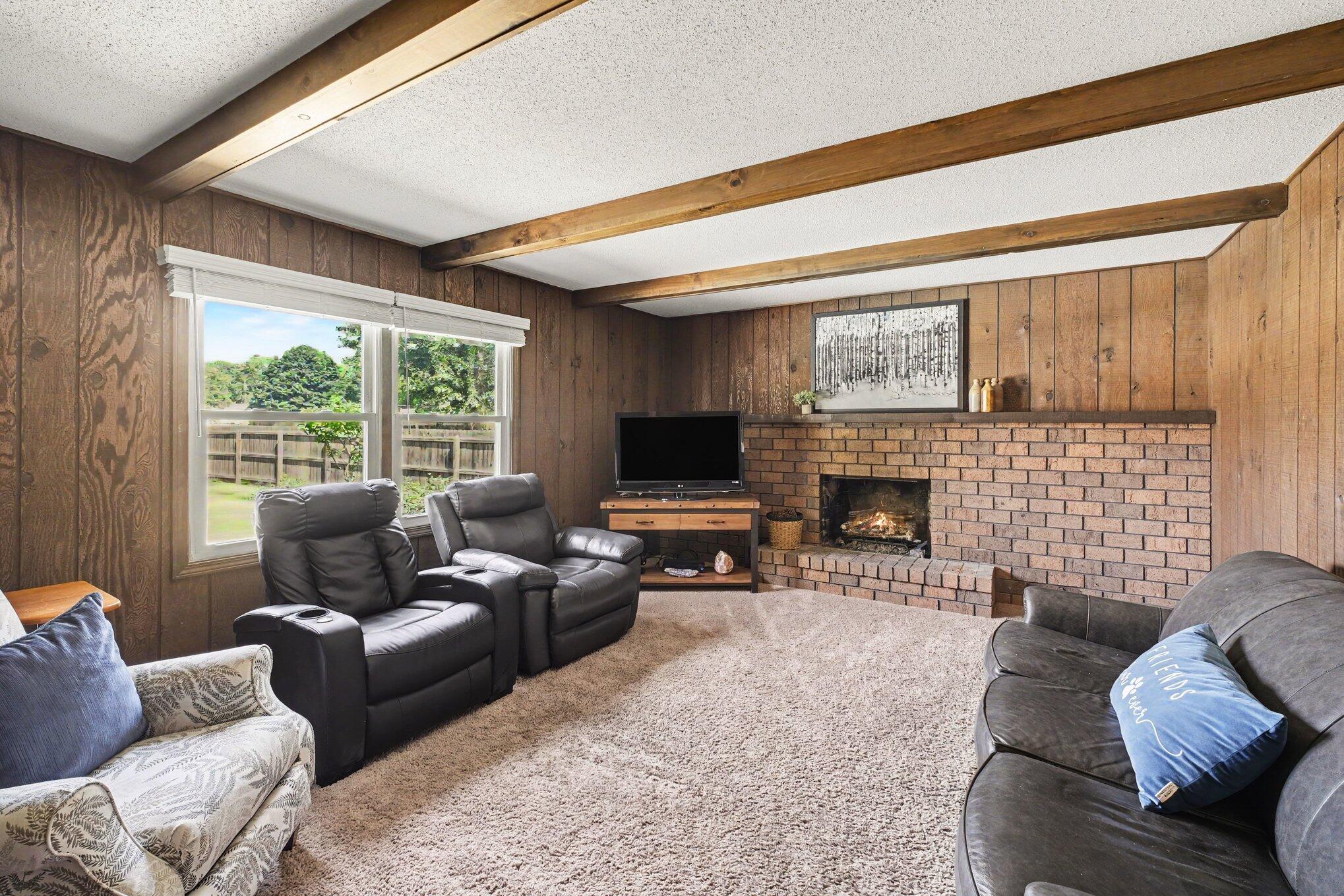 3893 Granada Court NW Grand Rapids MI 49534