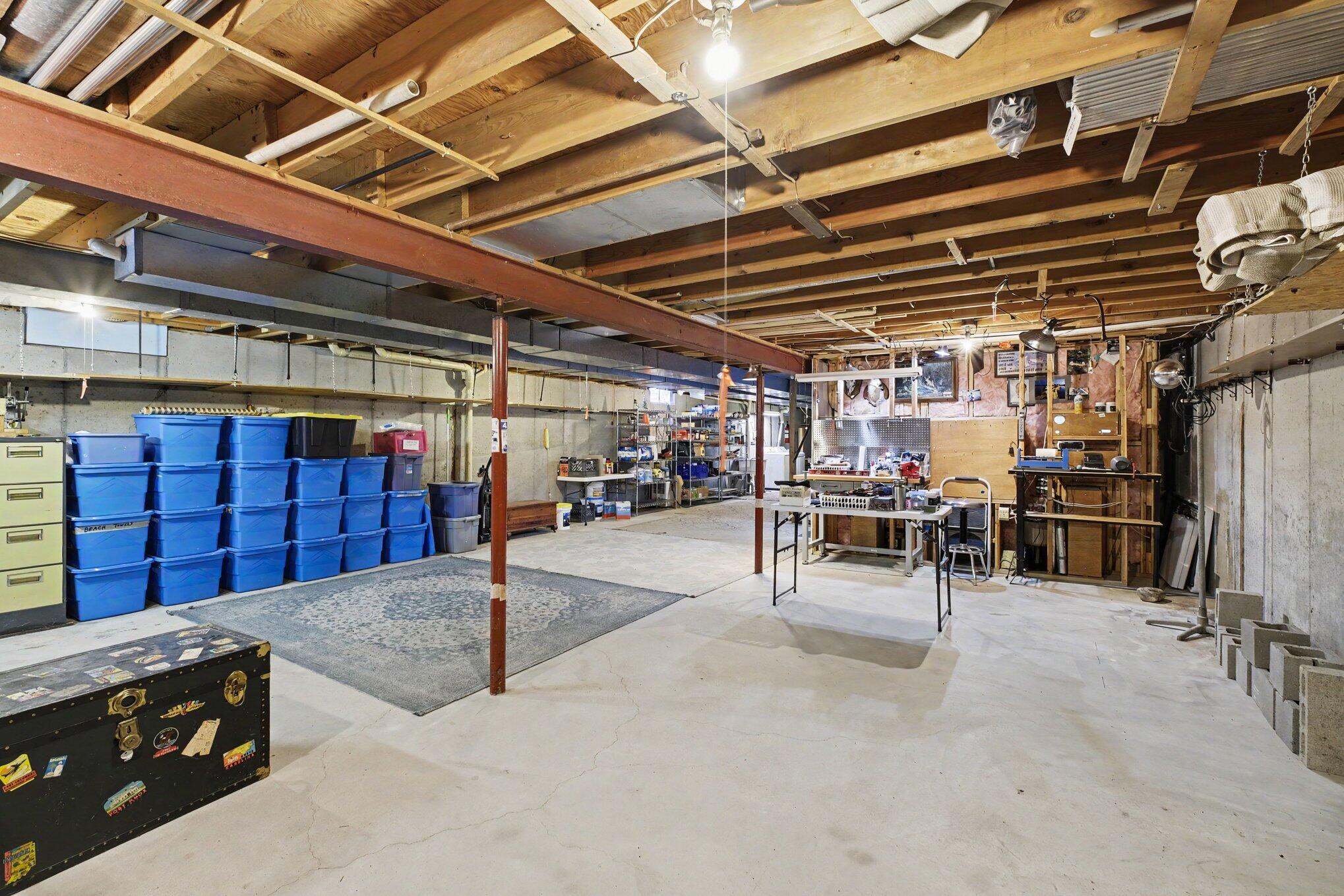 3893 Granada Court NW Grand Rapids MI 49534