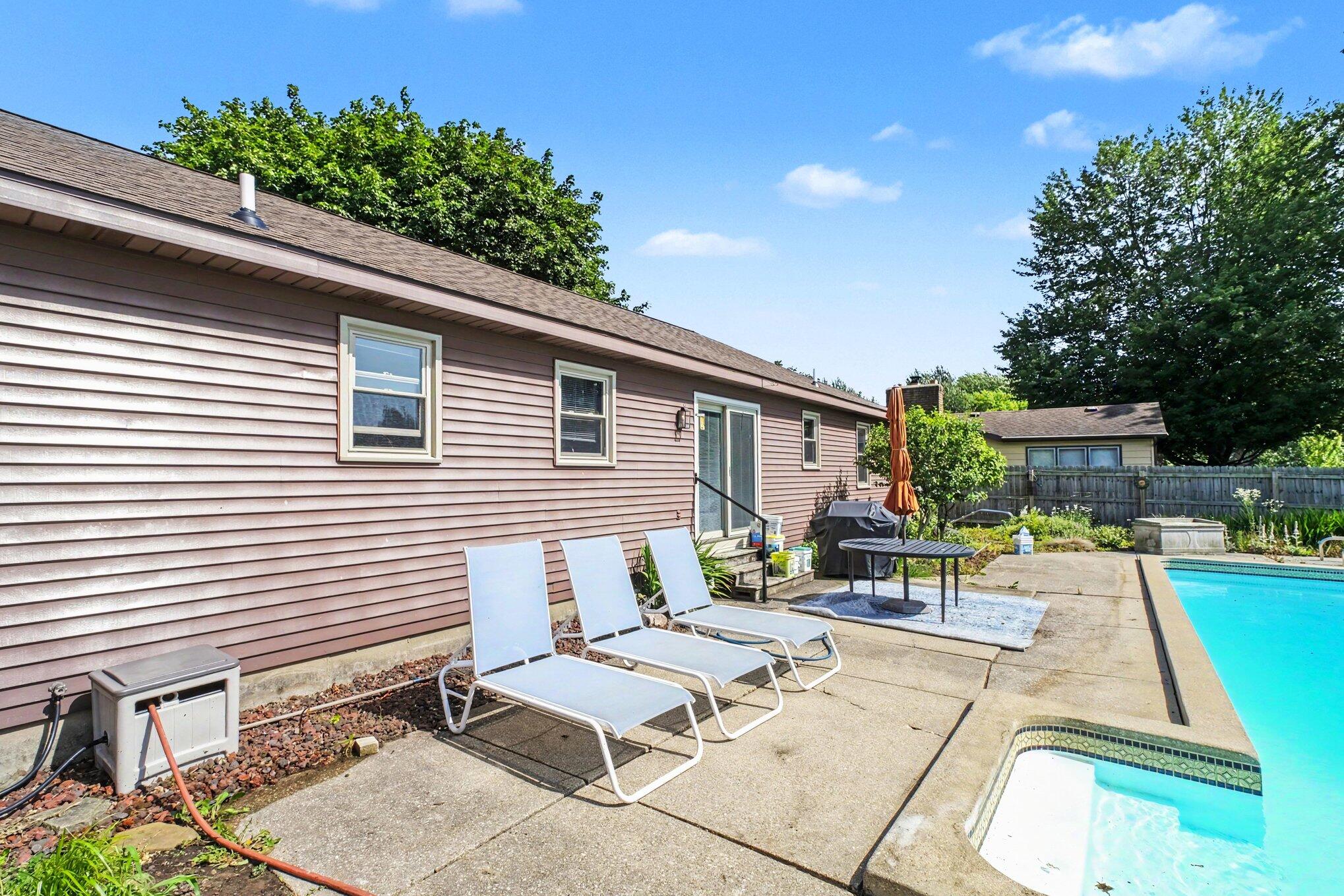 3893 Granada Court NW Grand Rapids MI 49534