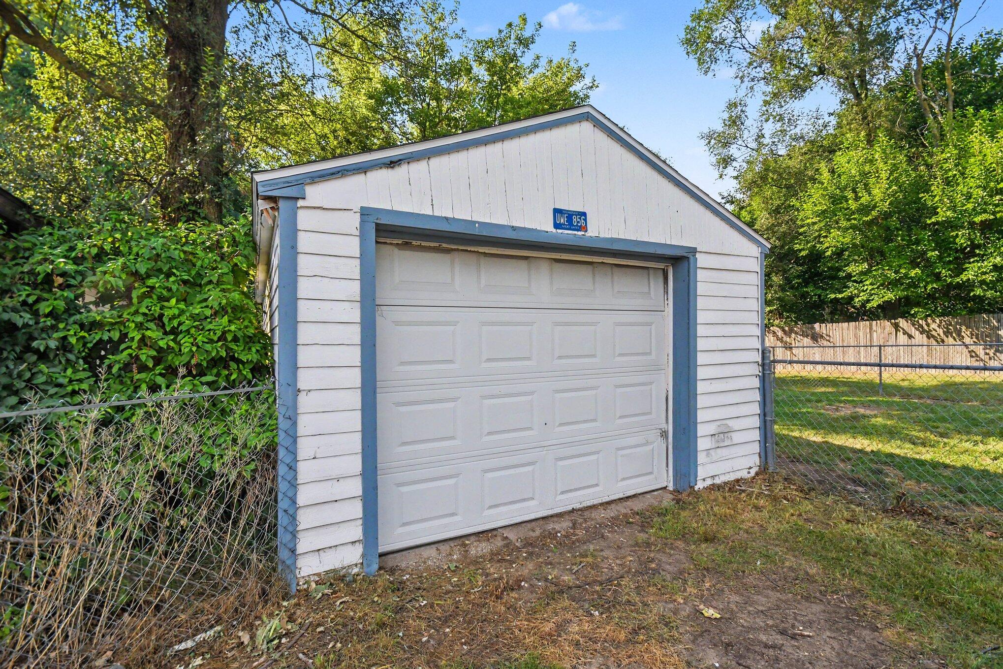 1050 S Crystal Avenue Benton Harbor MI 49022