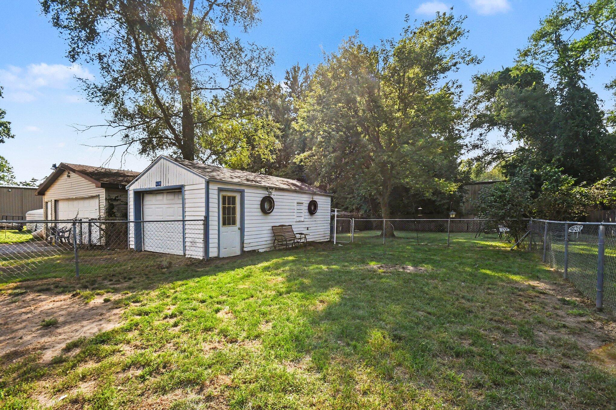 1050 S Crystal Avenue Benton Harbor MI 49022