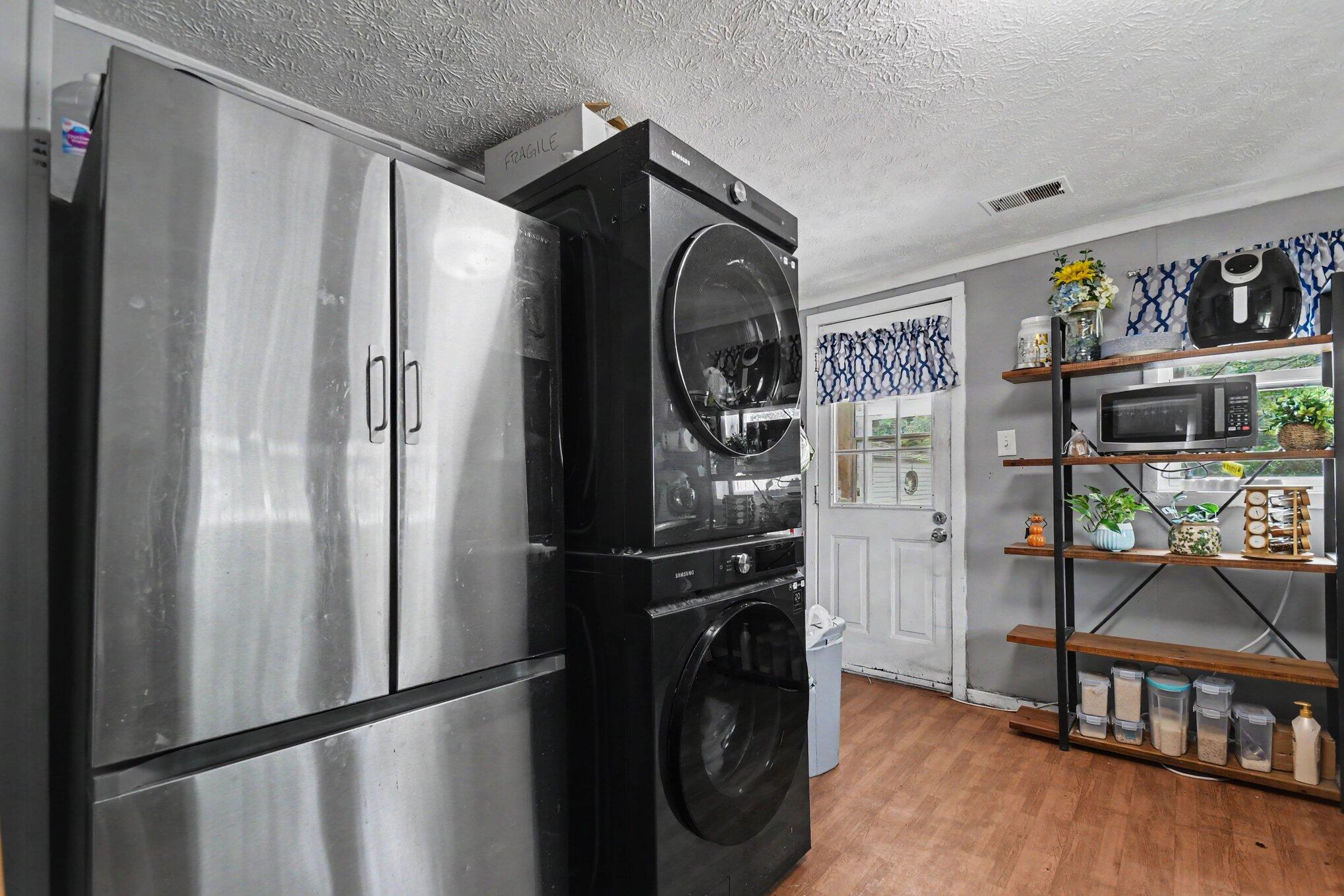 1050 S Crystal Avenue Benton Harbor MI 49022