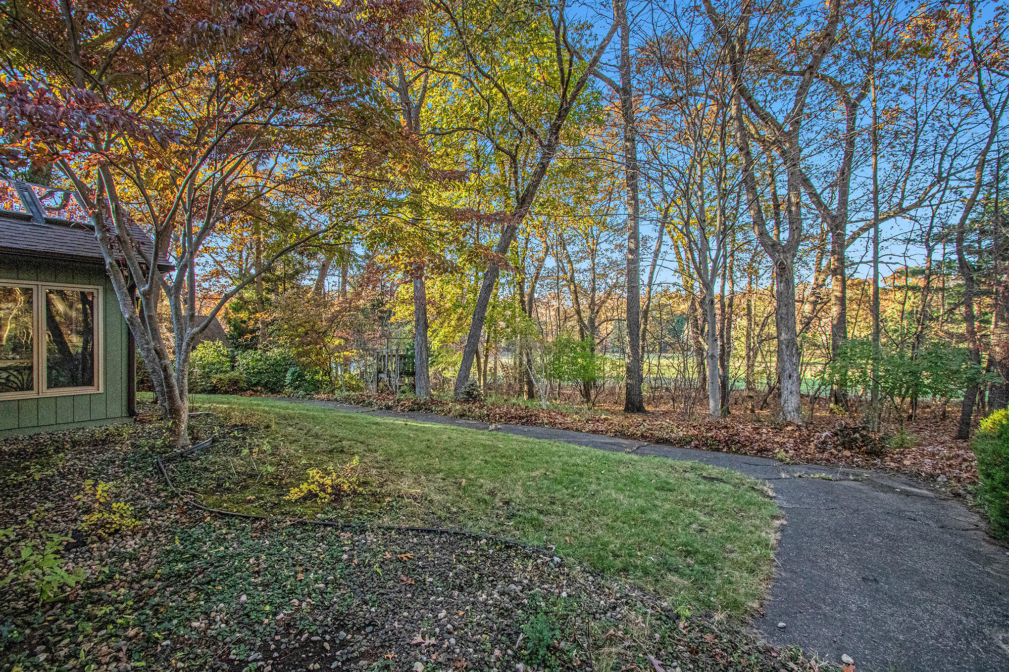 46308 Royal Avenue New Buffalo MI 49117