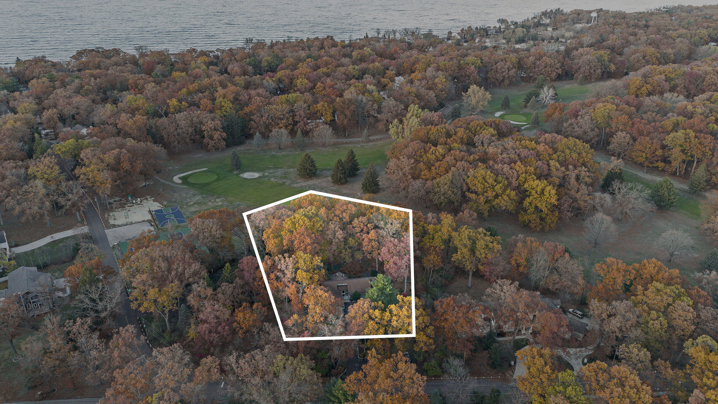 46308 Royal Avenue New Buffalo MI 49117