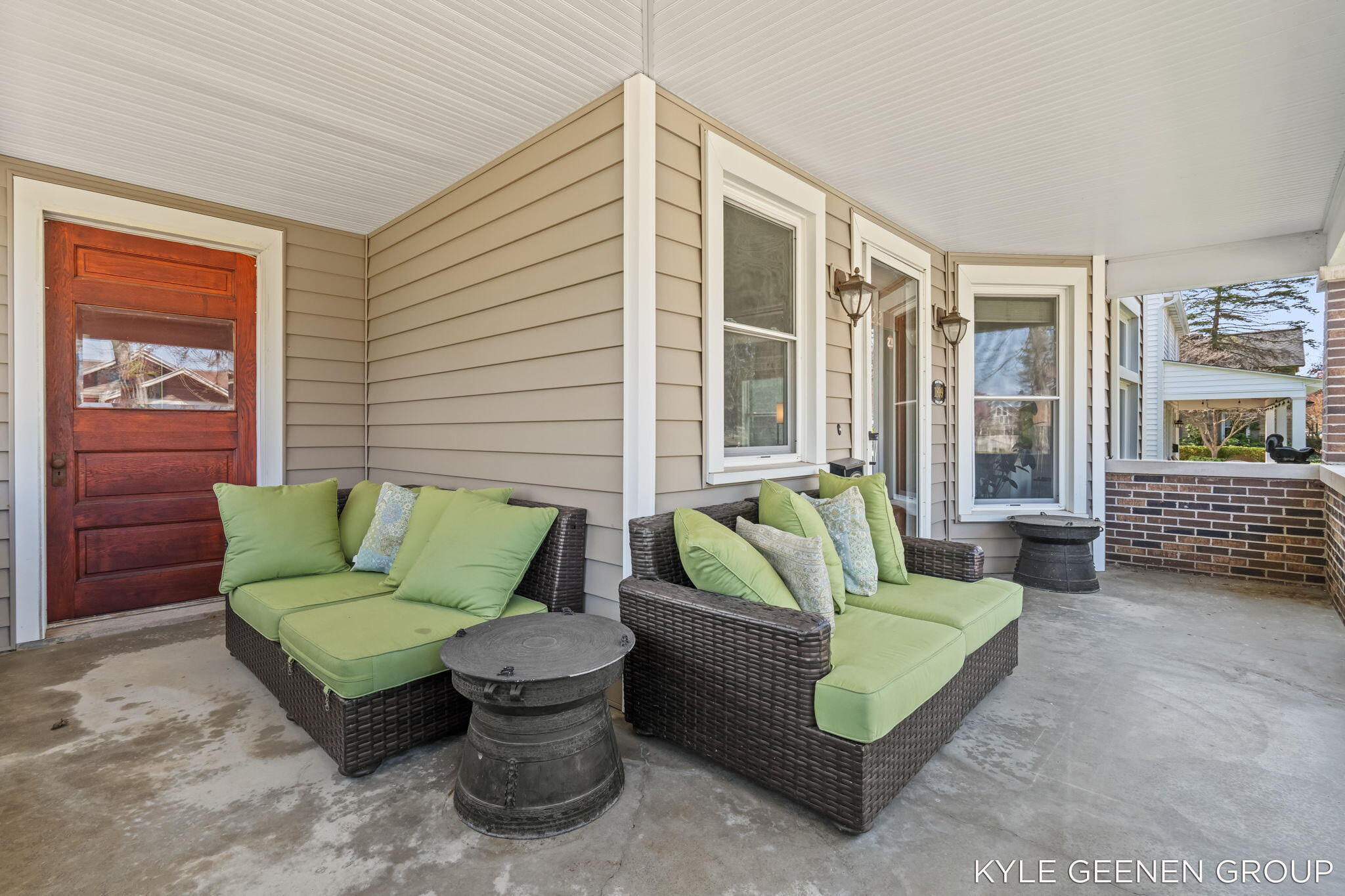 122 E Central Avenue Zeeland MI 49464