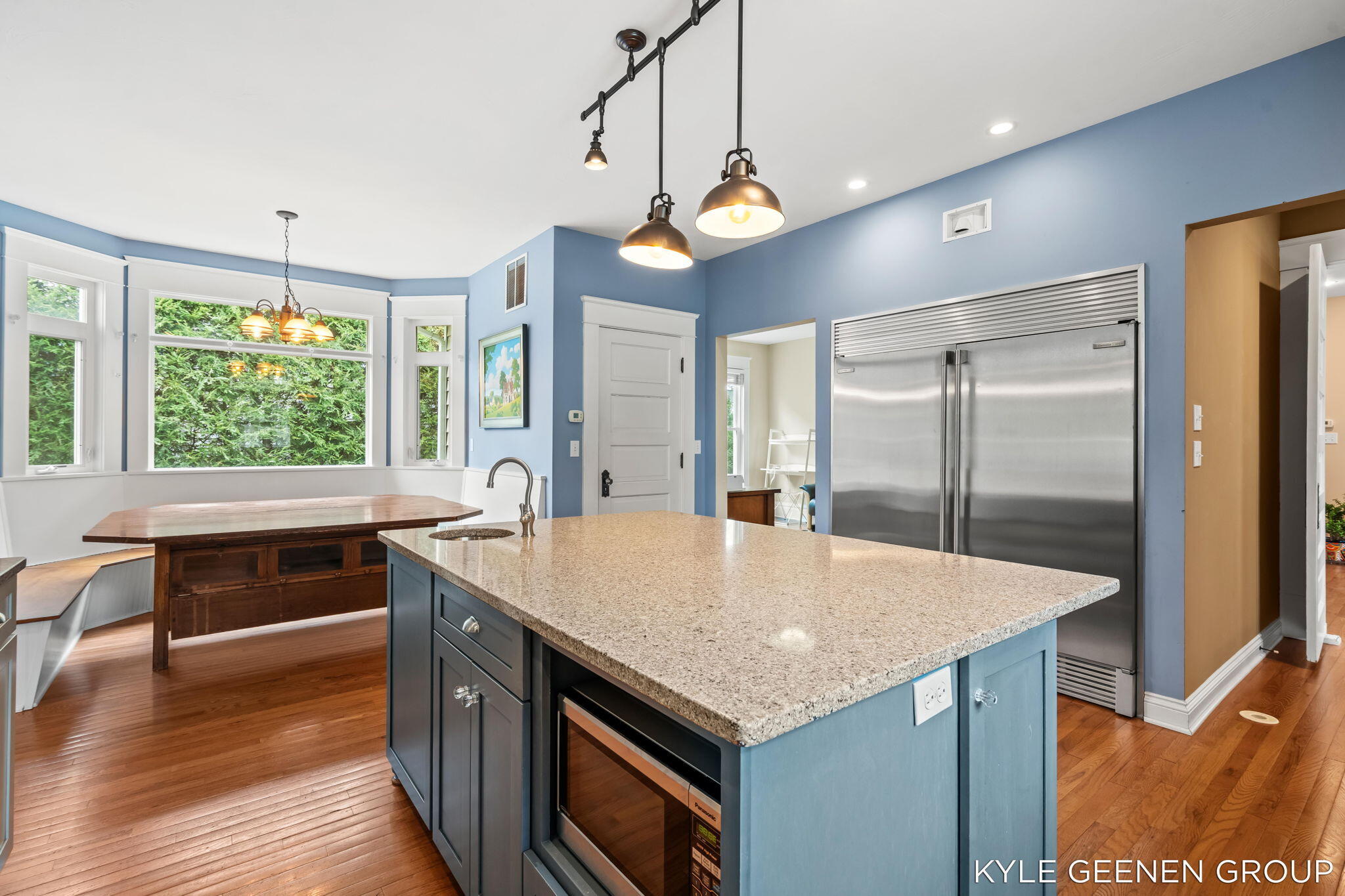 122 E Central Avenue Zeeland MI 49464