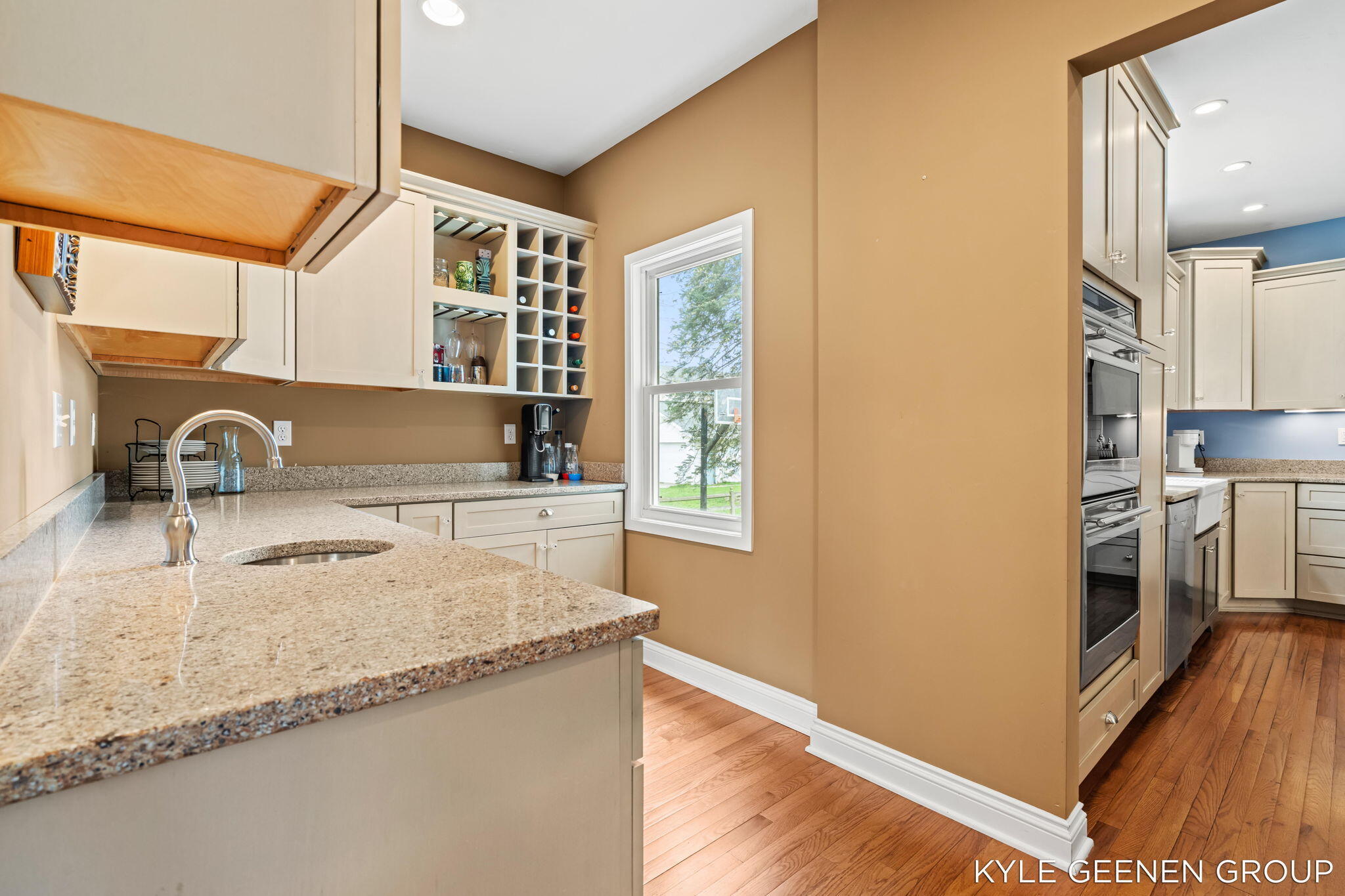 122 E Central Avenue Zeeland MI 49464