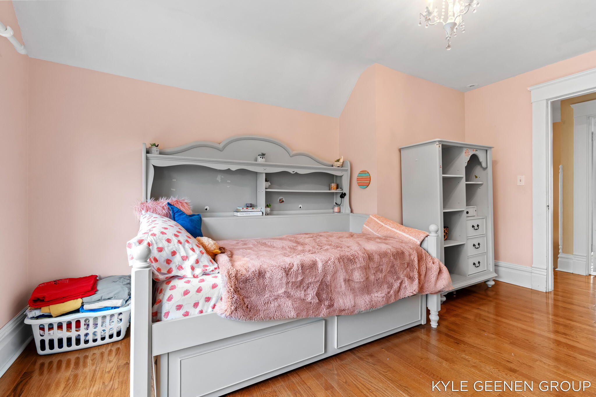 122 E Central Avenue Zeeland MI 49464