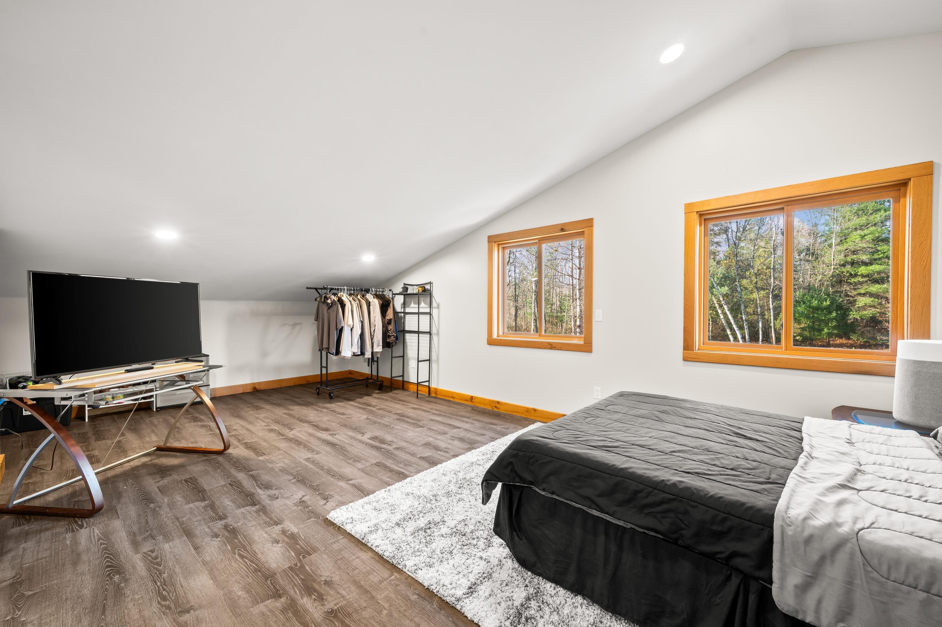 78720 County Road 376 Coloma MI 49038