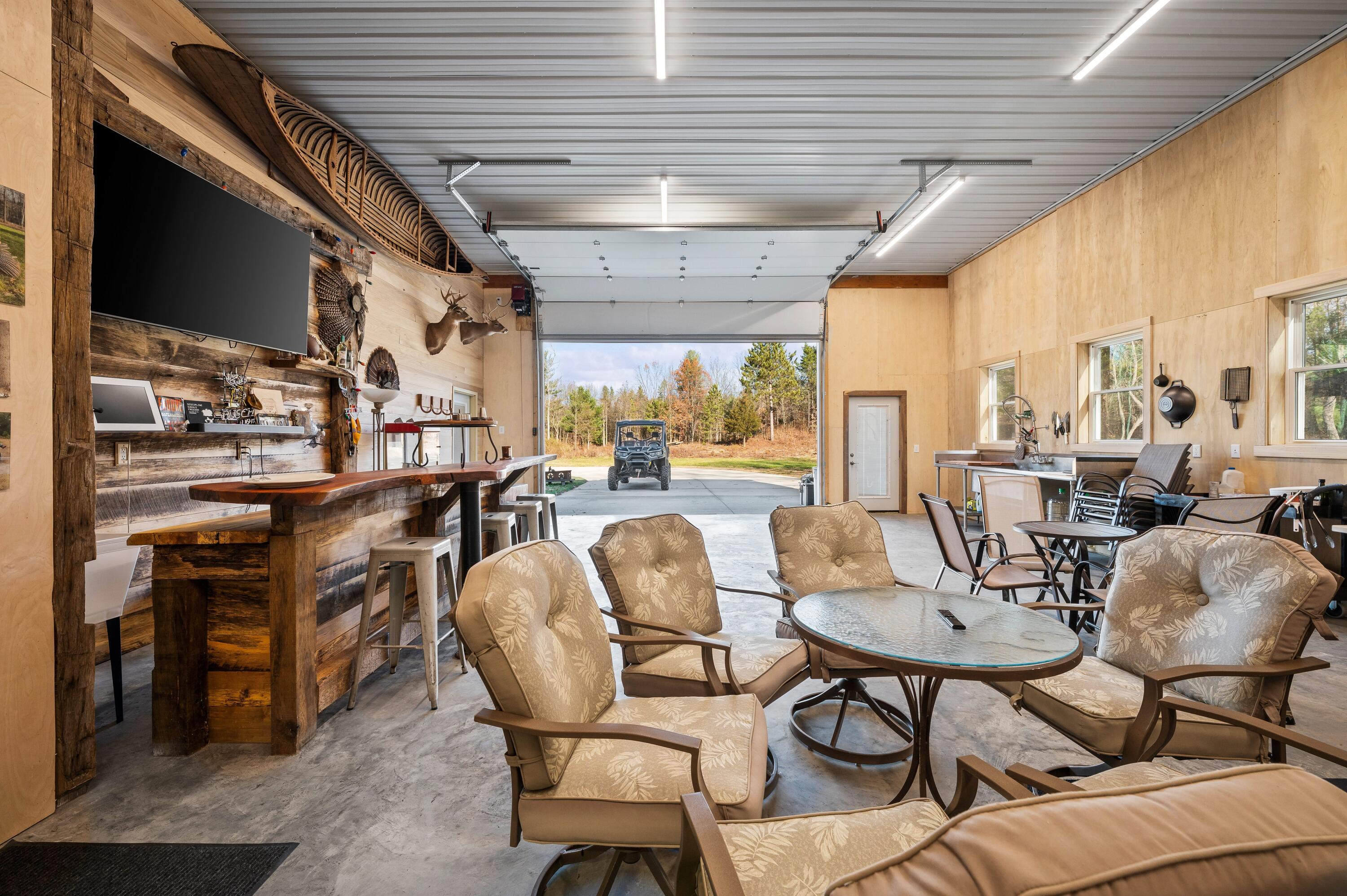 78720 County Road 376 Coloma MI 49038