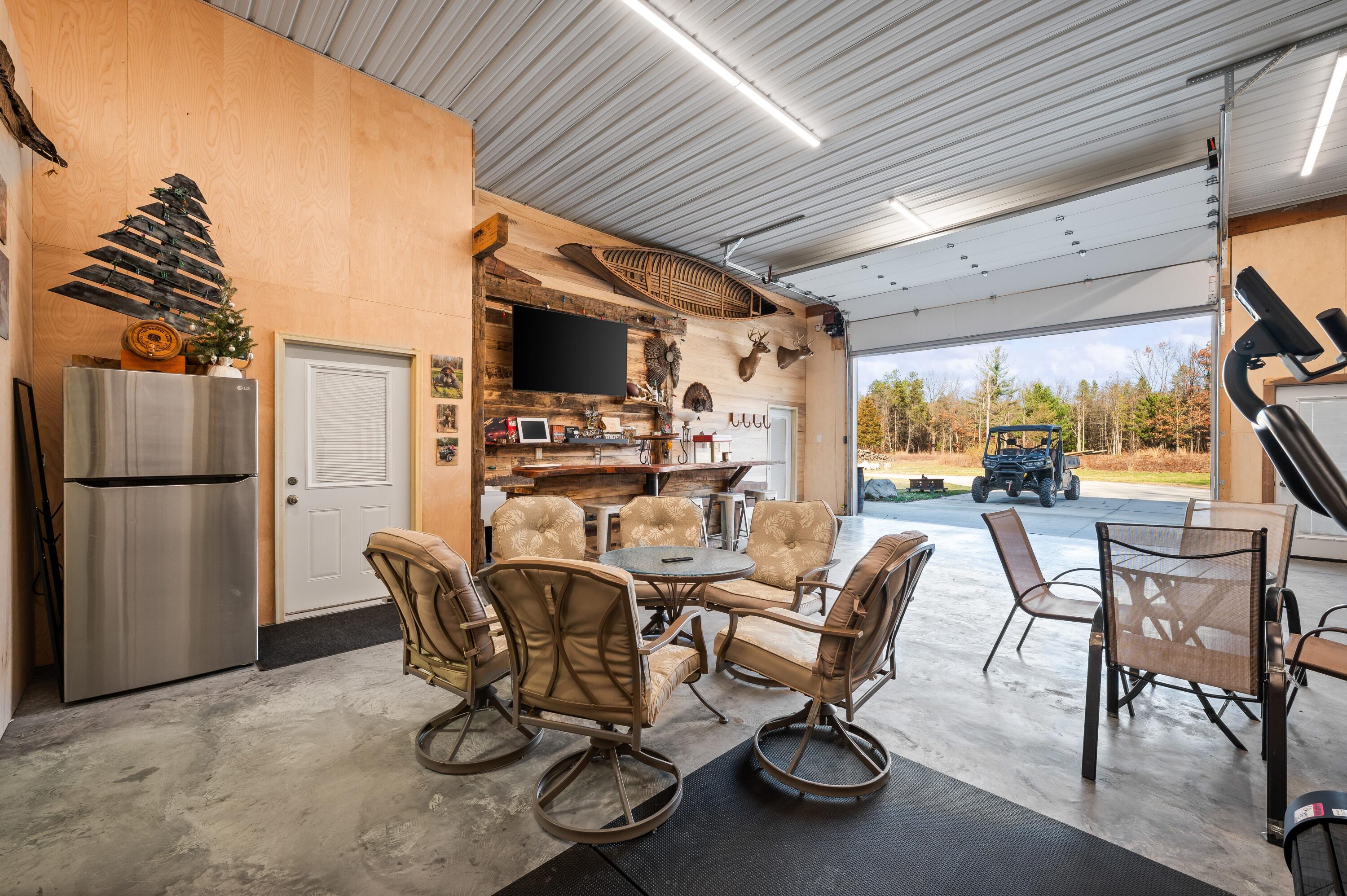 78720 County Road 376 Coloma MI 49038