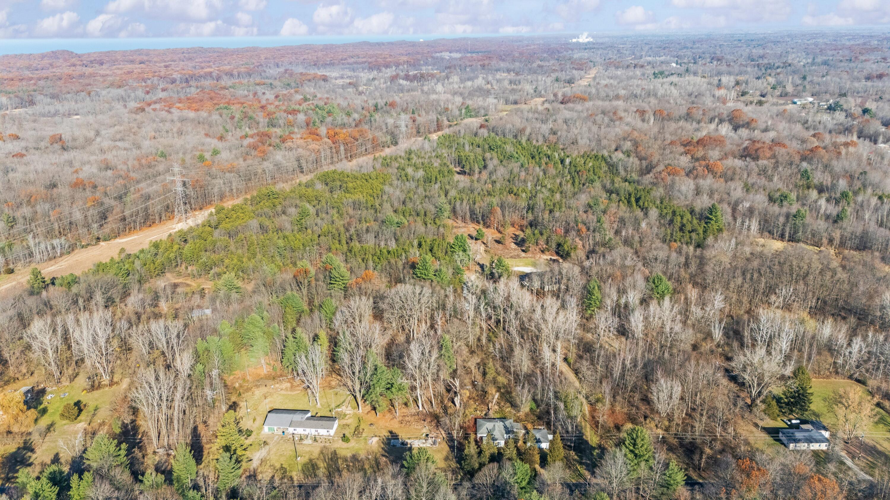 78720 County Road 376 Coloma MI 49038