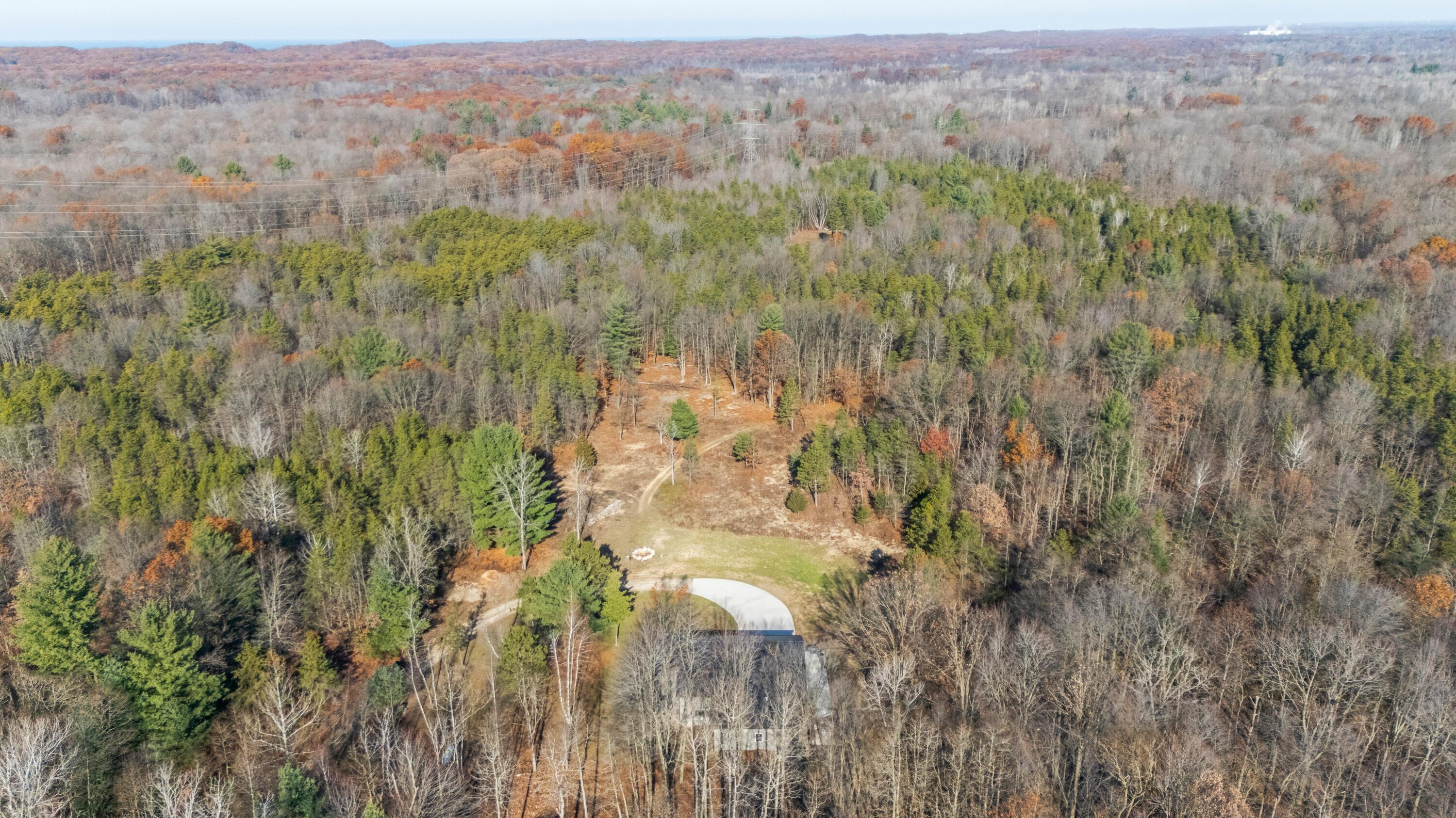 78720 County Road 376 Coloma MI 49038