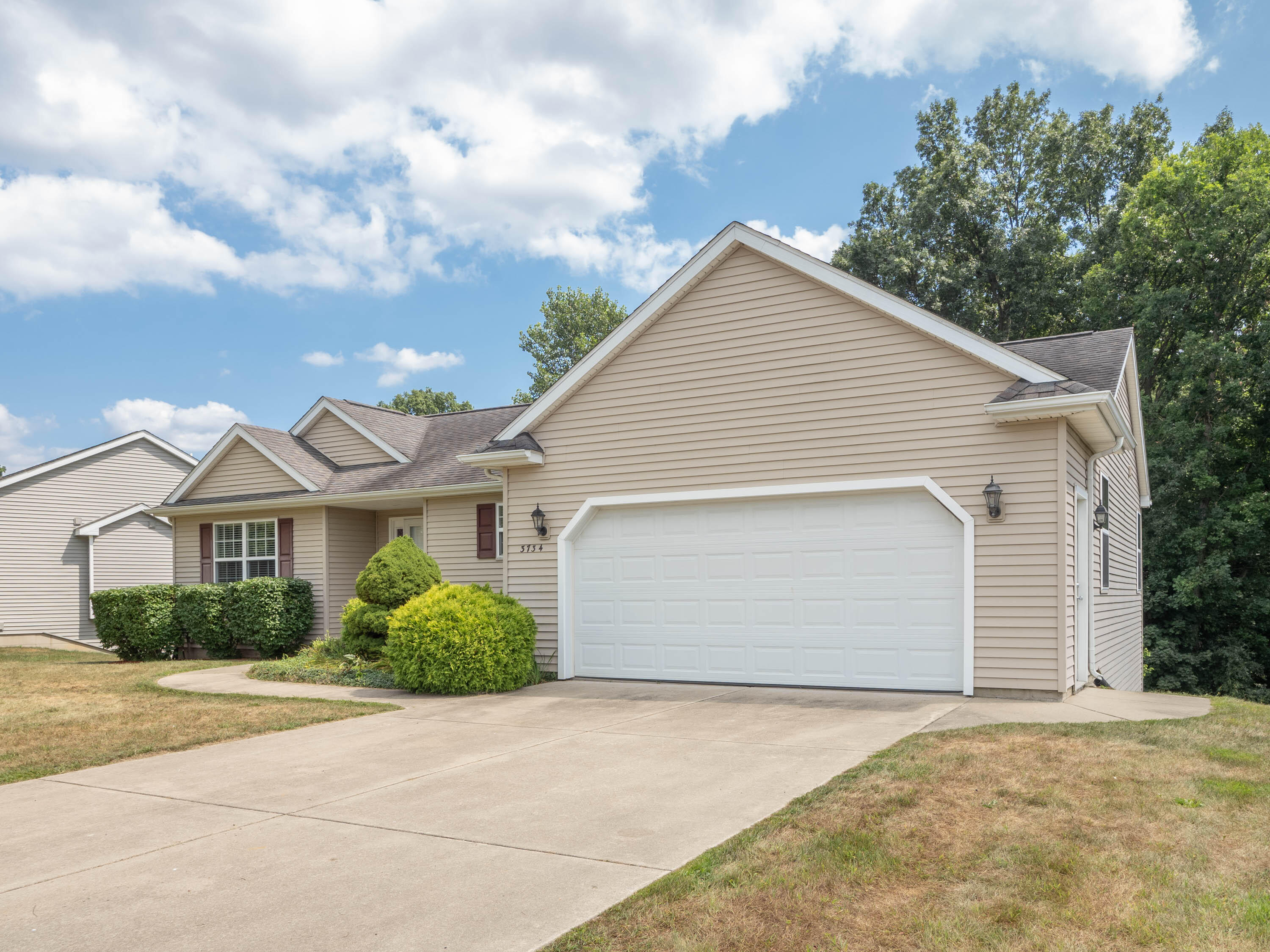 3734 Pristine Avenue Kalamazoo MI 49048
