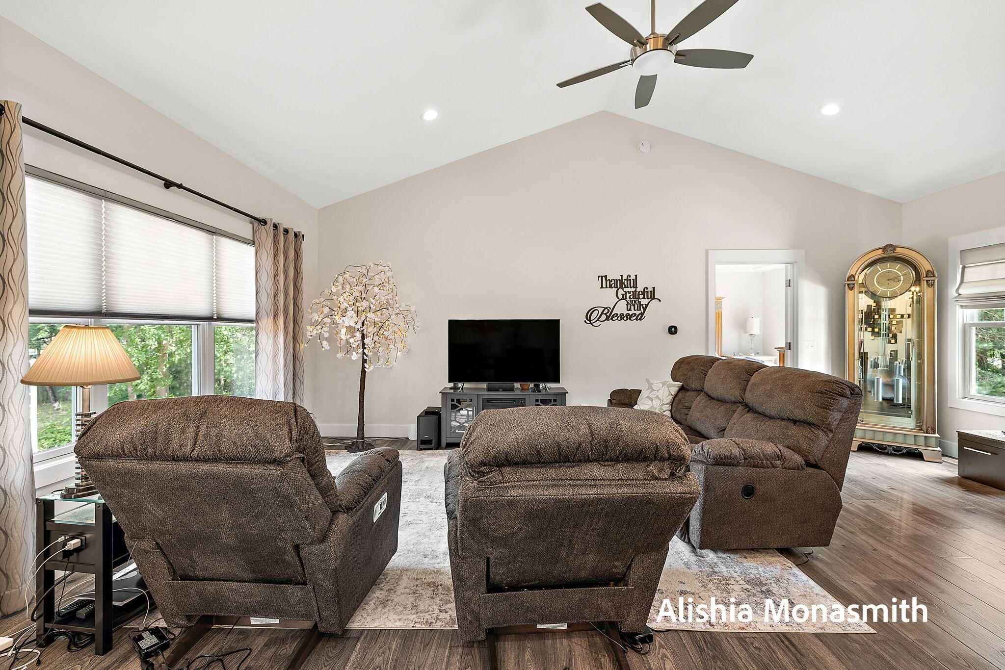 2360 E Mount Garfield Road Muskegon MI 49444