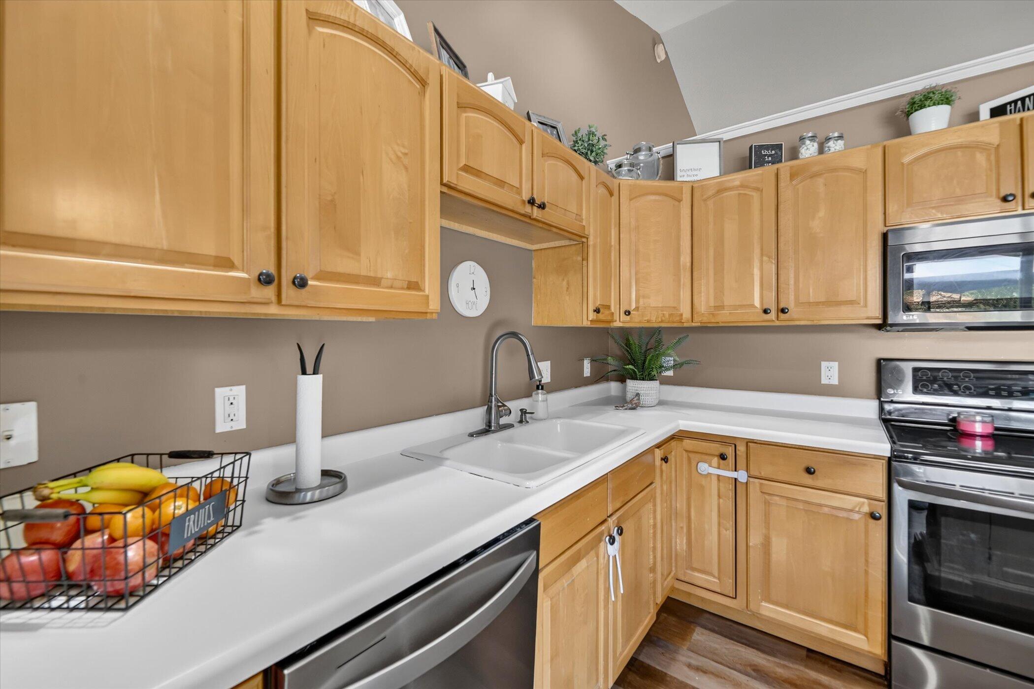 4239 Suffield Woods Avenue Portage MI 49002