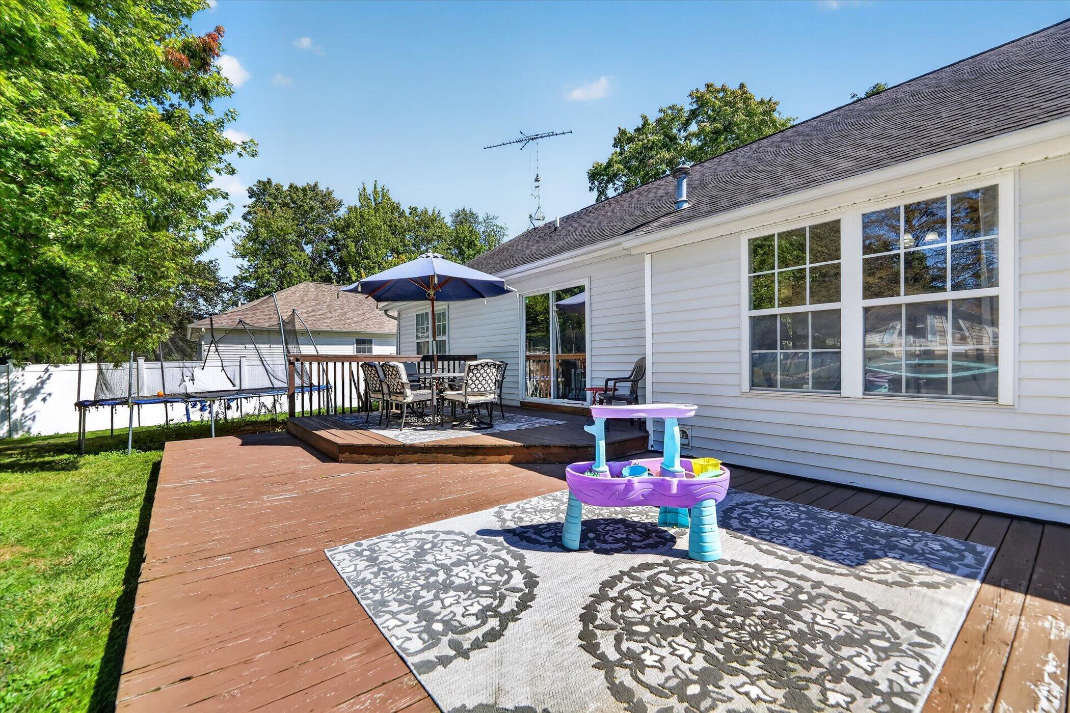 4239 Suffield Woods Avenue Portage MI 49002