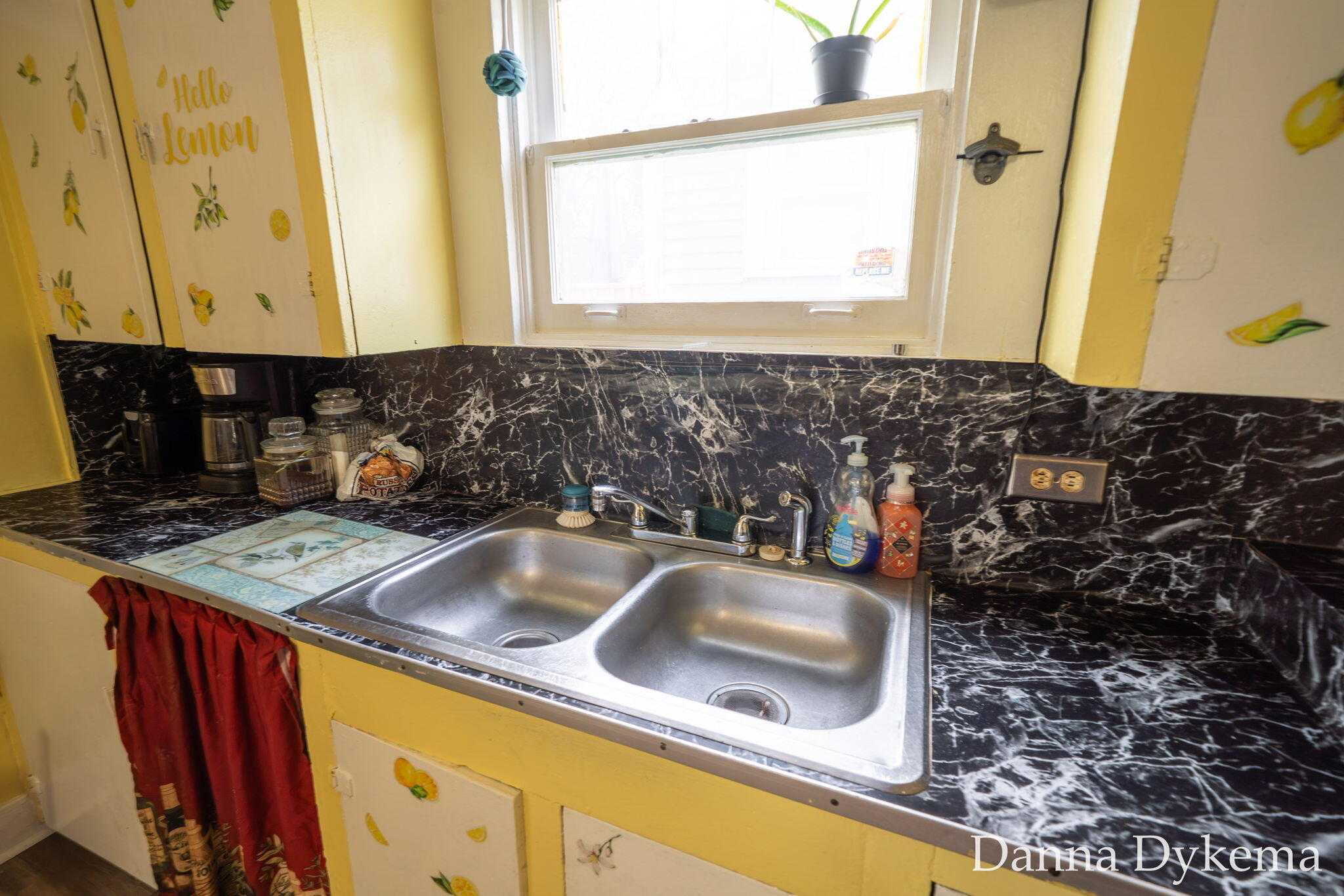 1236 Wieland Place NW Grand Rapids MI 49504