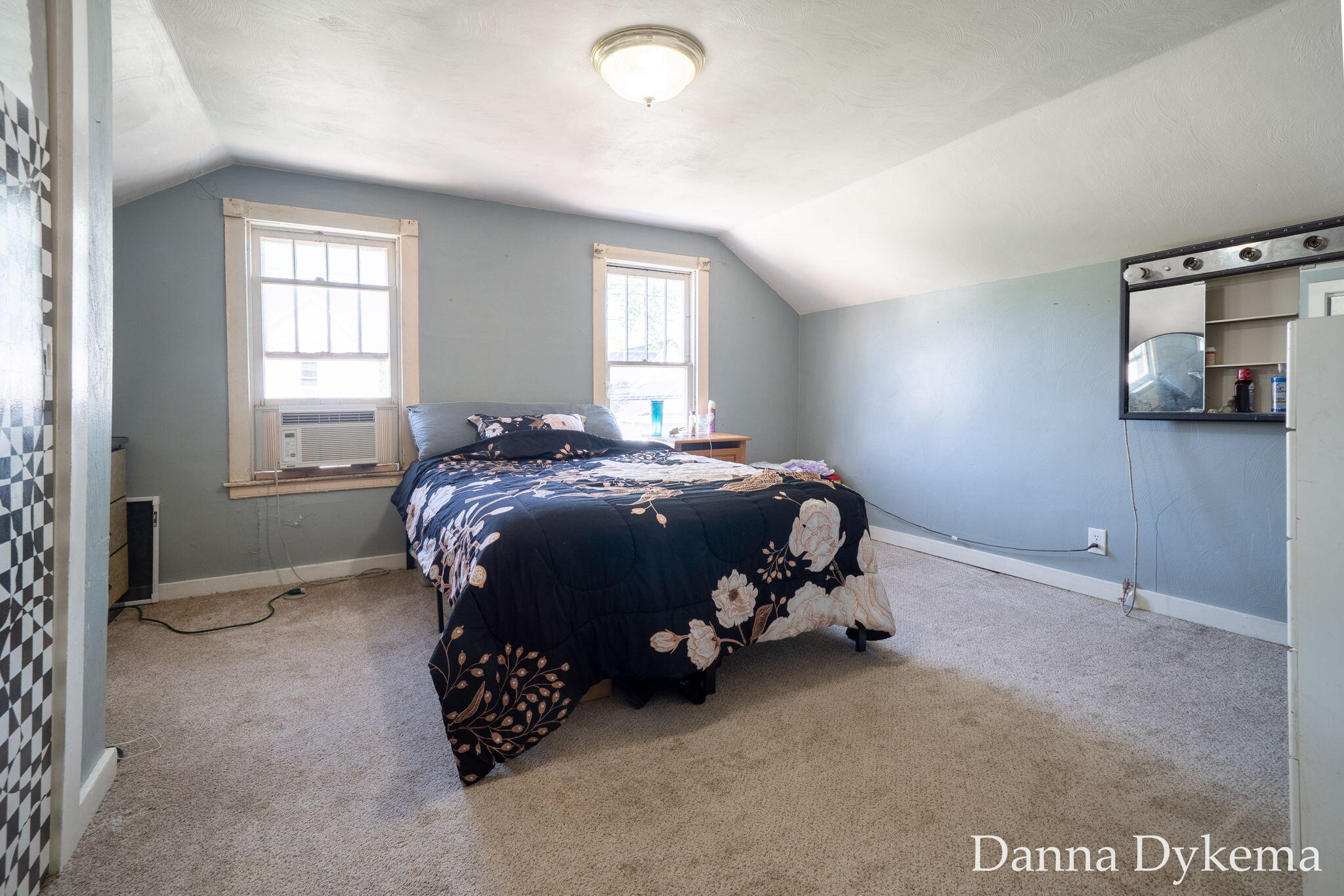 1236 Wieland Place NW Grand Rapids MI 49504