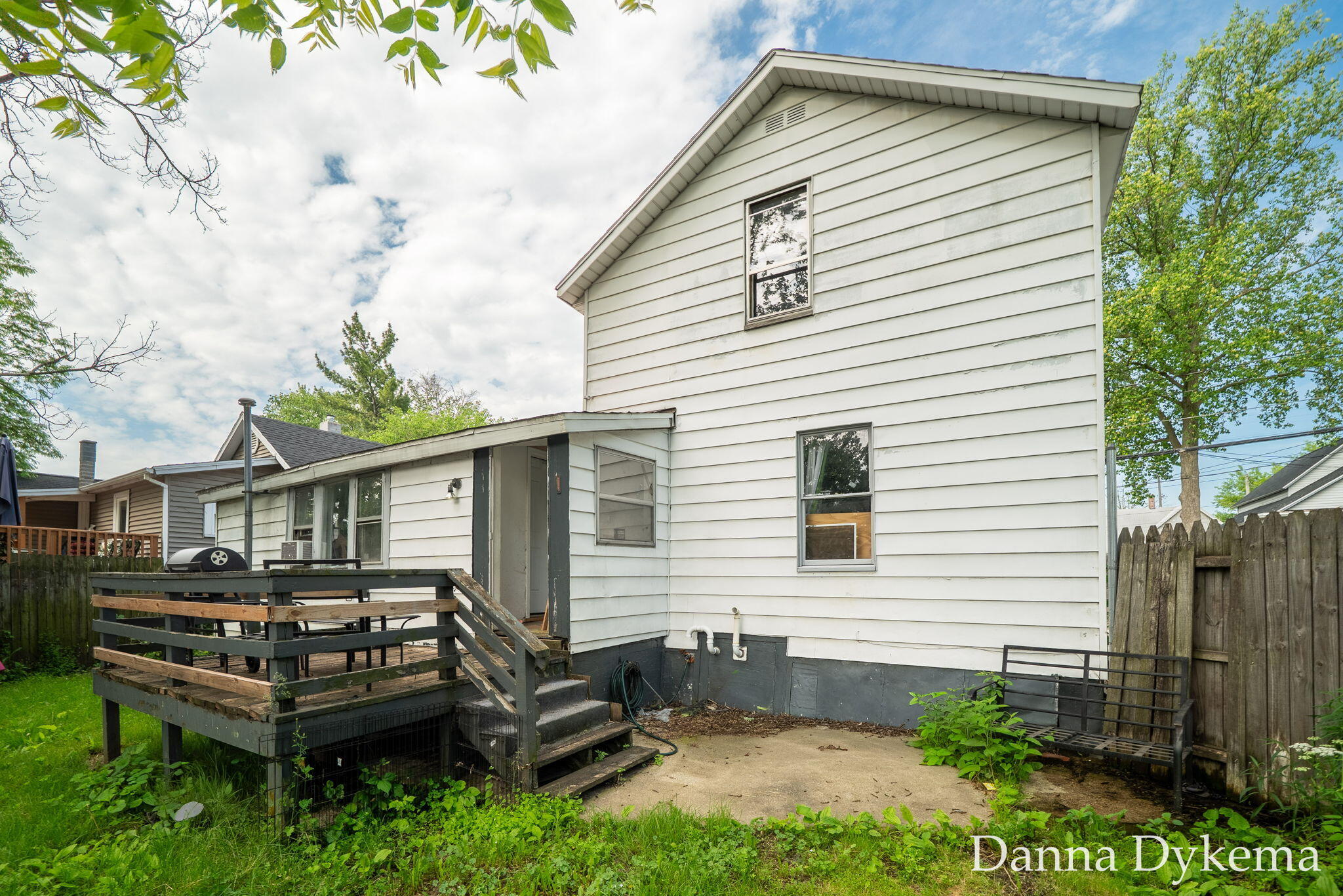 1236 Wieland Place NW Grand Rapids MI 49504