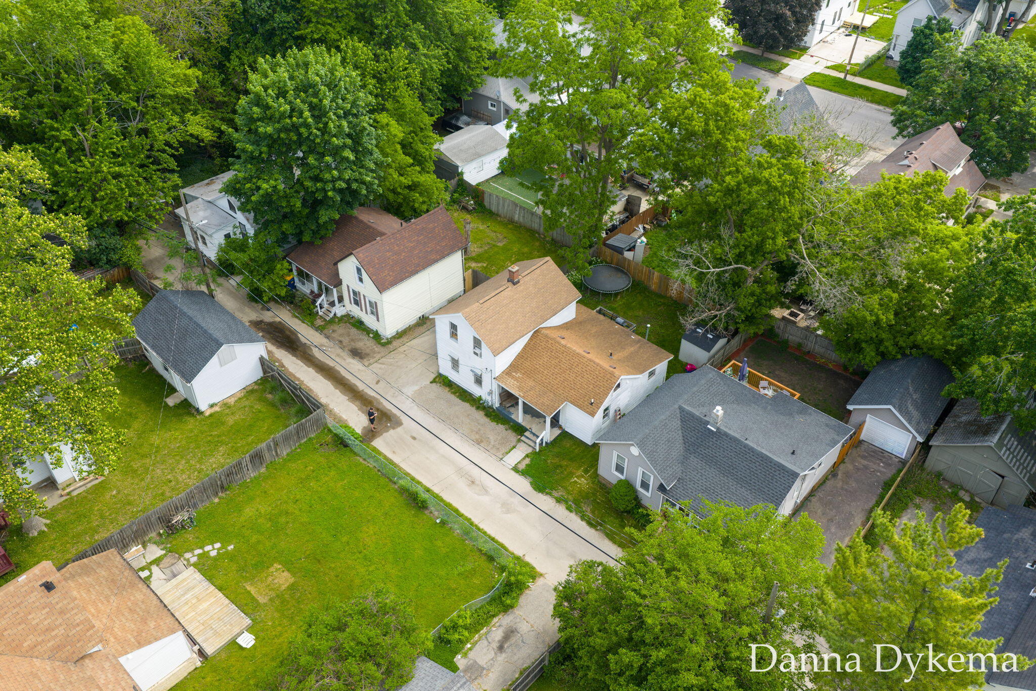 1236 Wieland Place NW Grand Rapids MI 49504