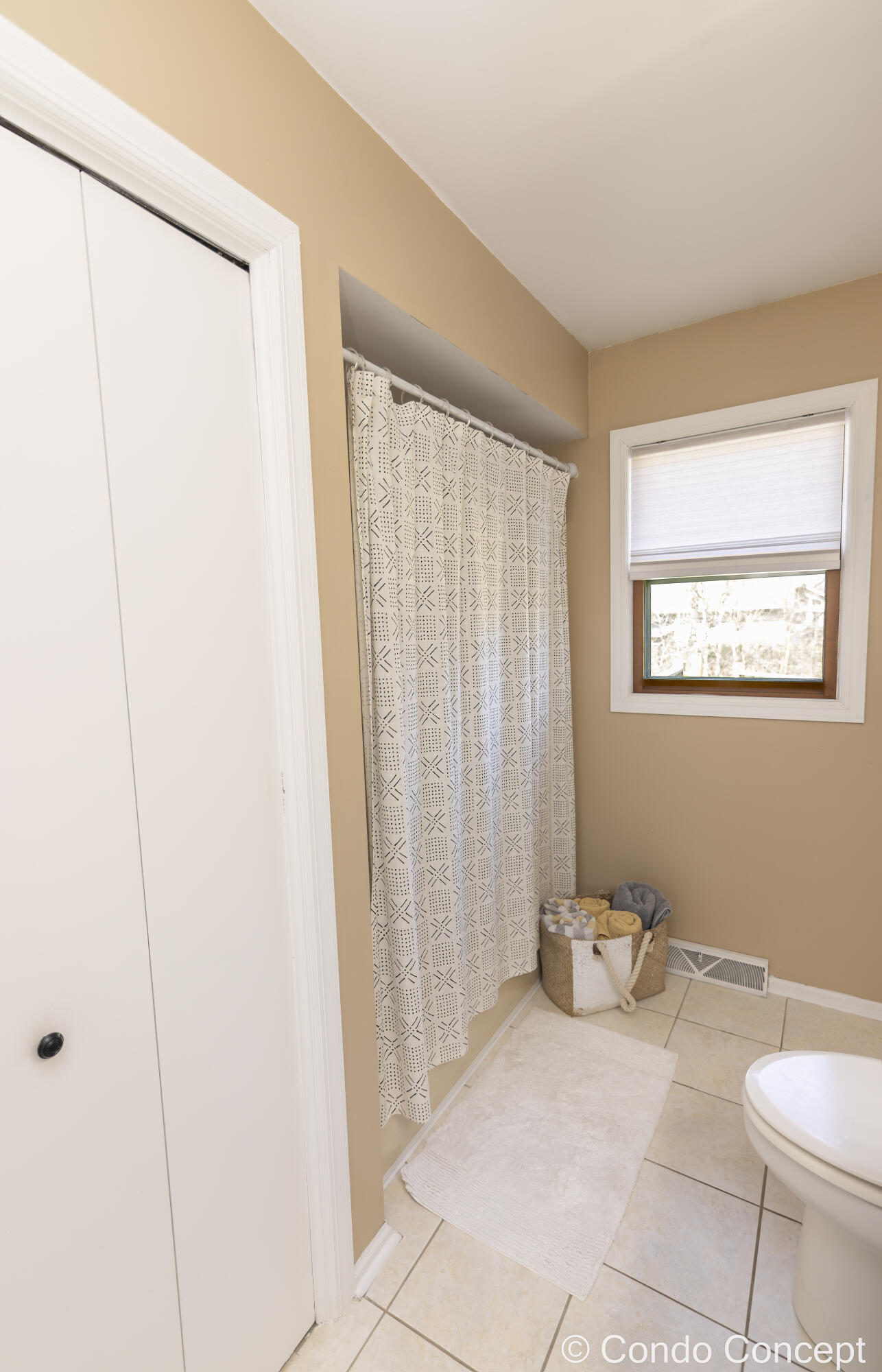 589 Coleman Street SE Grand Rapids MI 49548