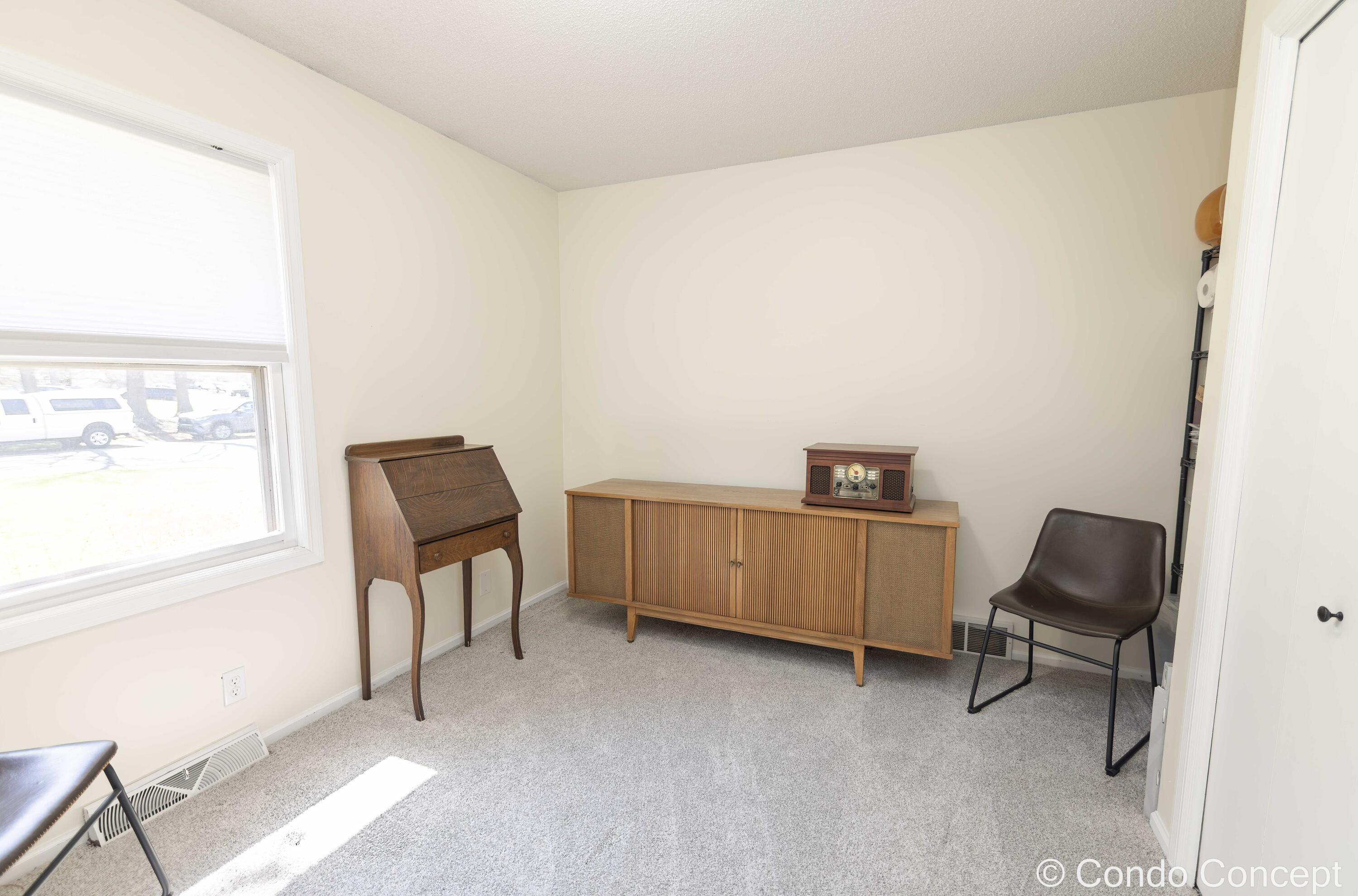589 Coleman Street SE Grand Rapids MI 49548