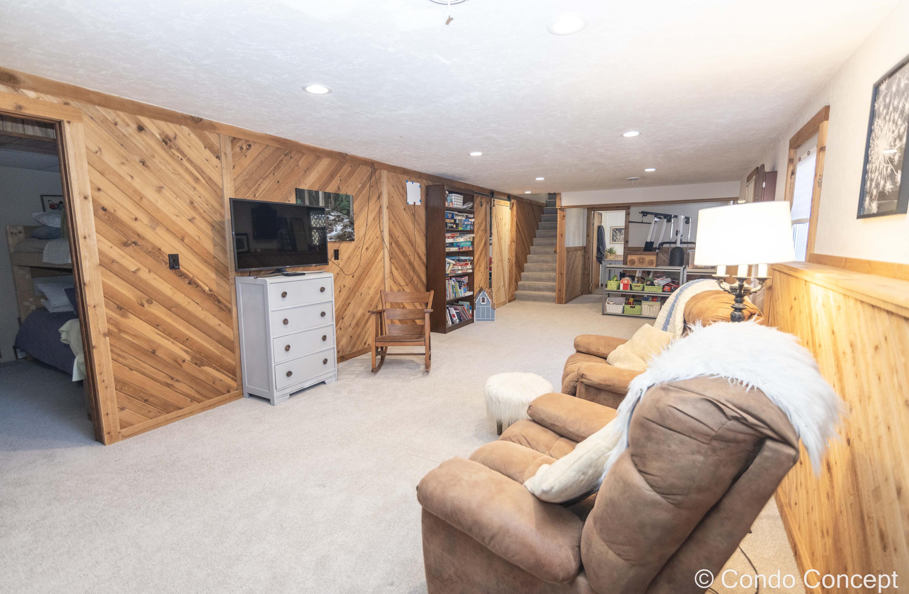 589 Coleman Street SE Grand Rapids MI 49548
