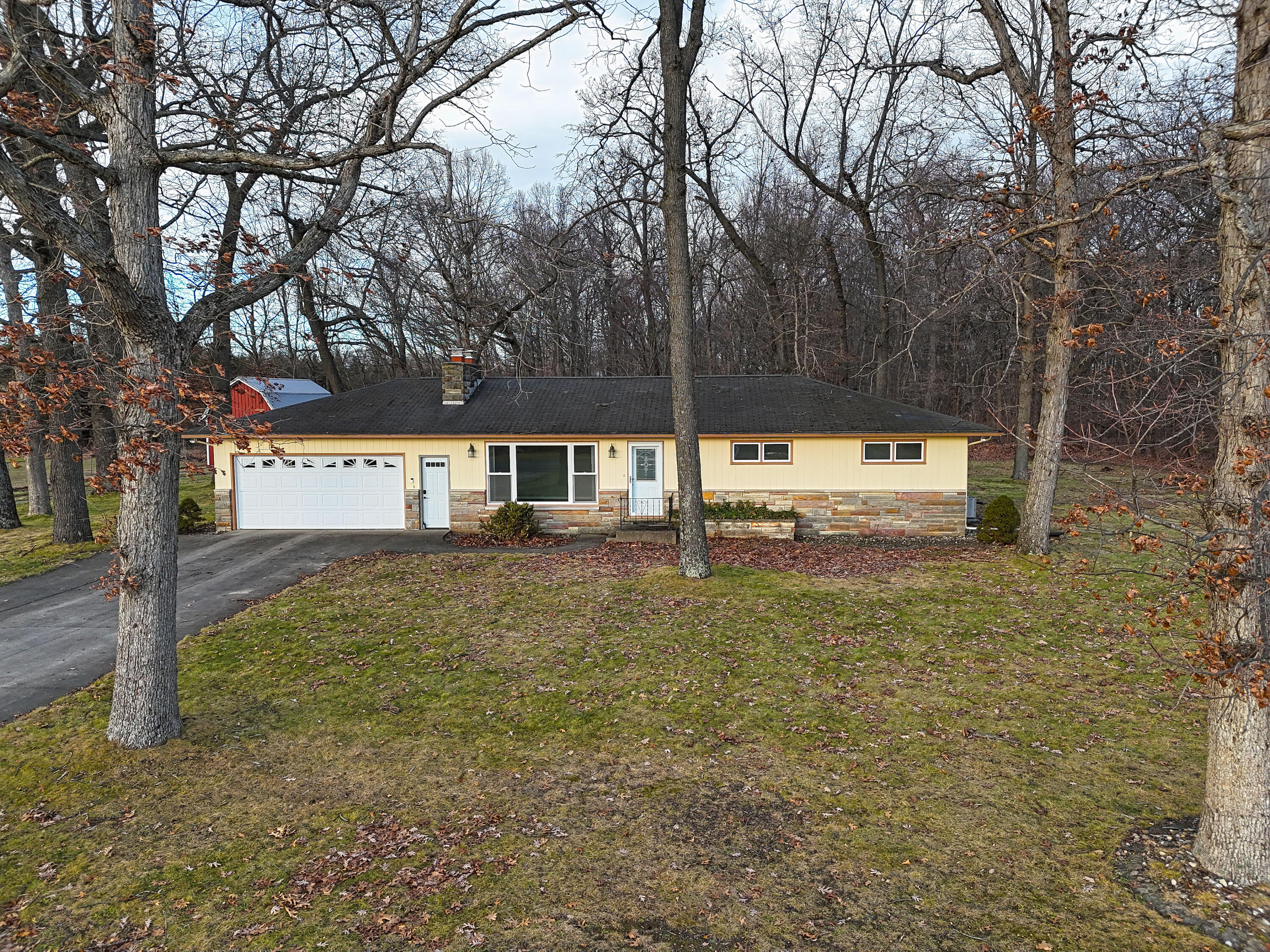 28902 Yaw Street Dowagiac MI 49047