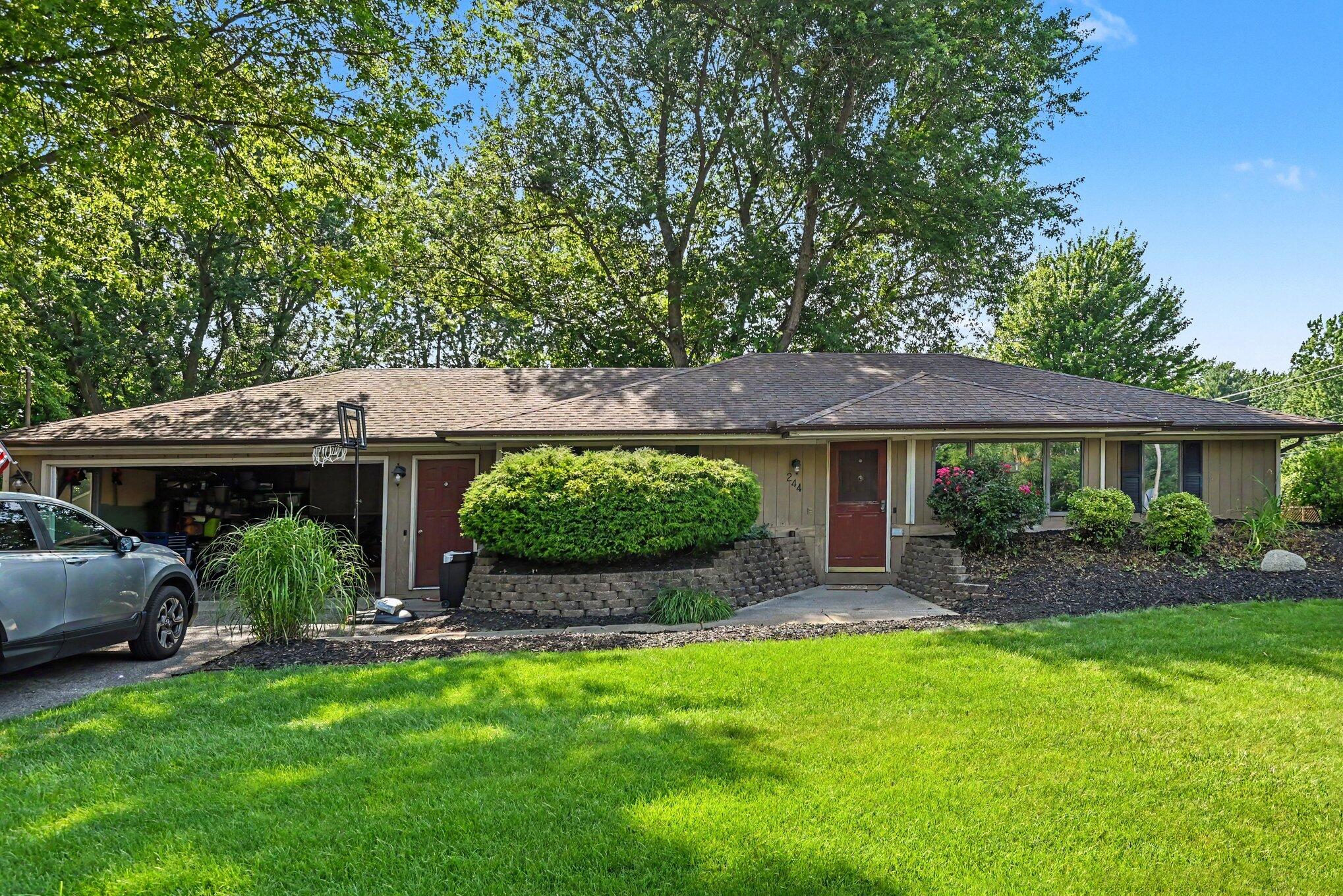 244 N 160th Avenue Holland MI 49424
