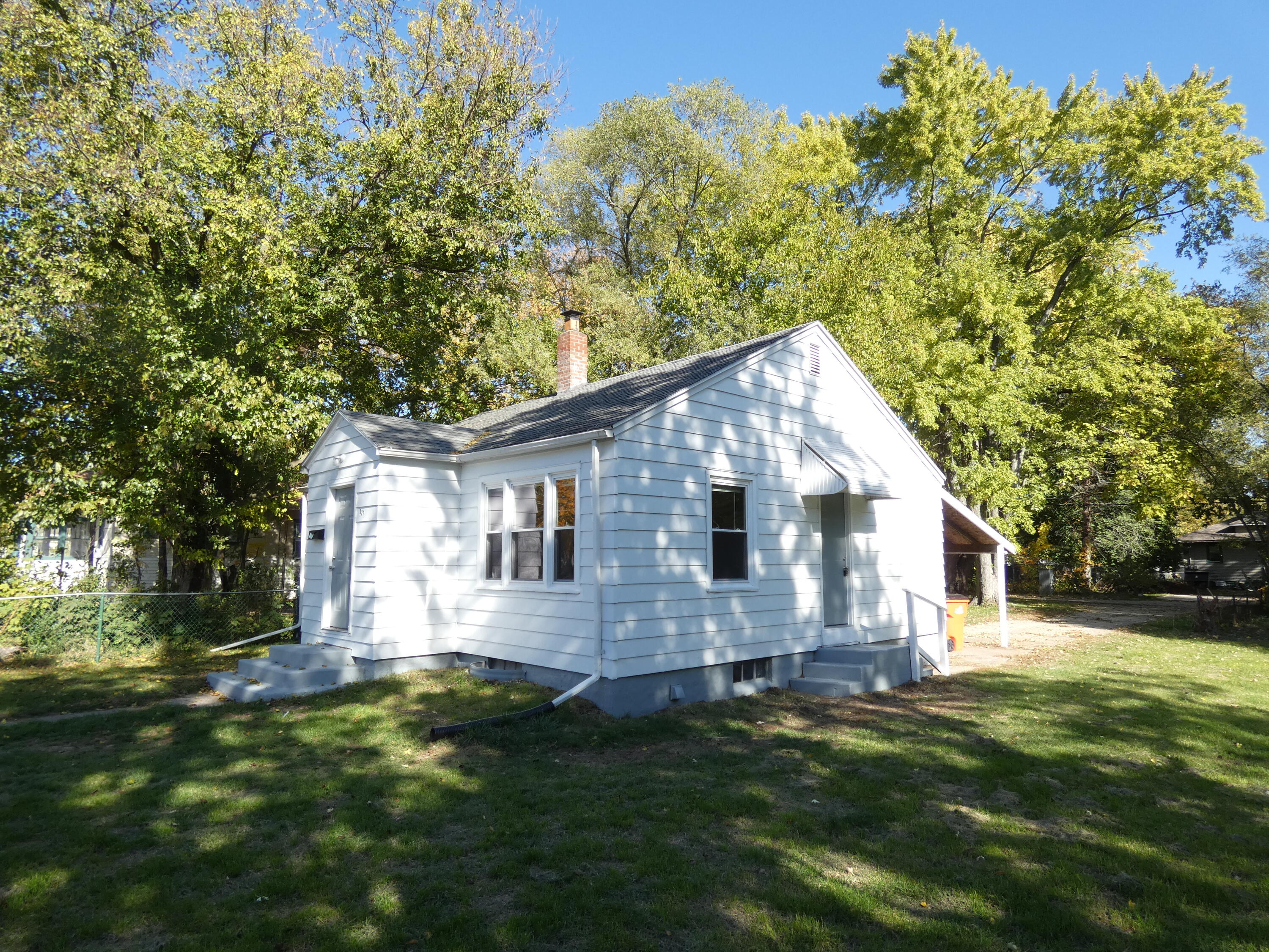 1027 Superior Street Benton Harbor MI 49022