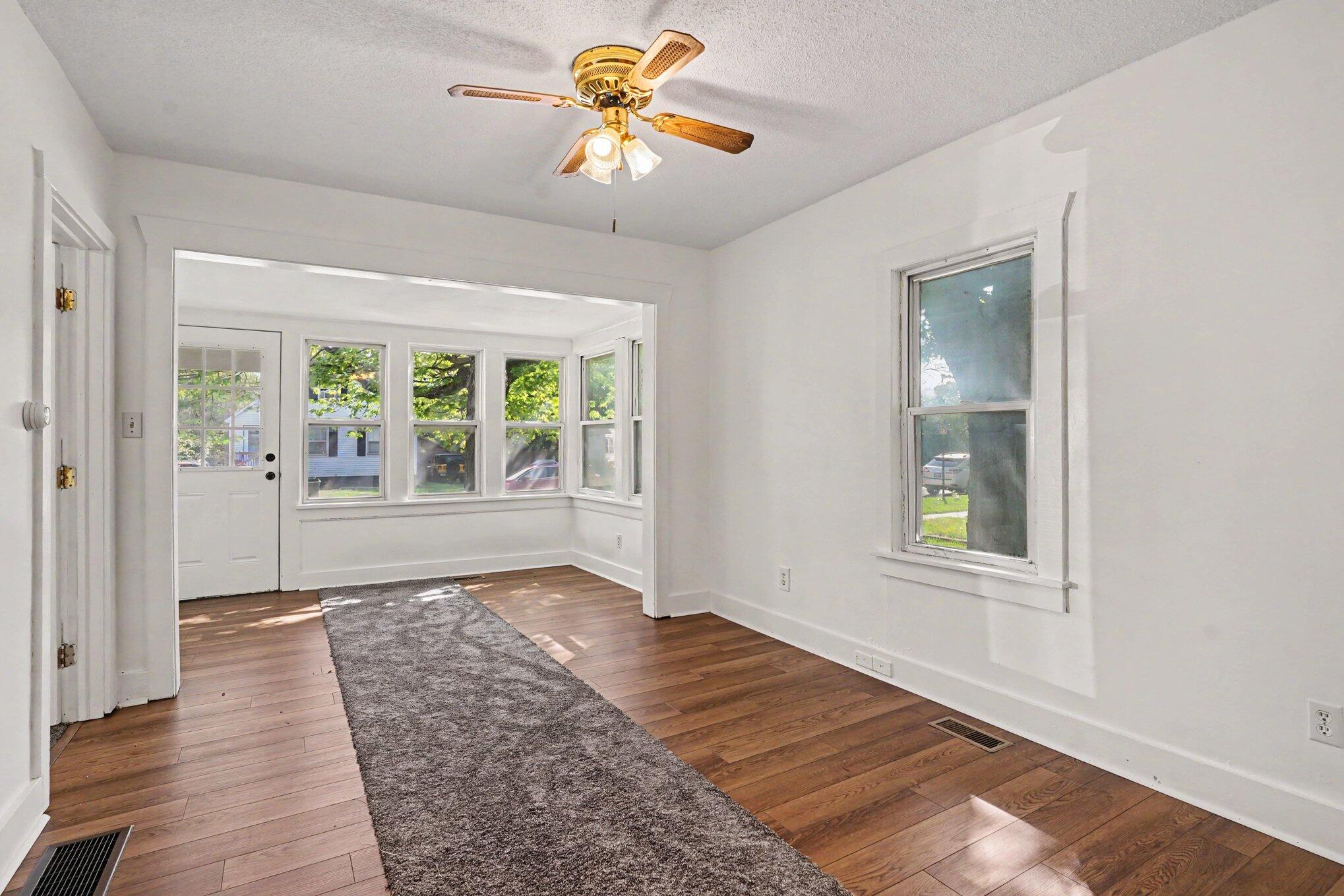 1960 Letart Avenue Muskegon MI 49441
