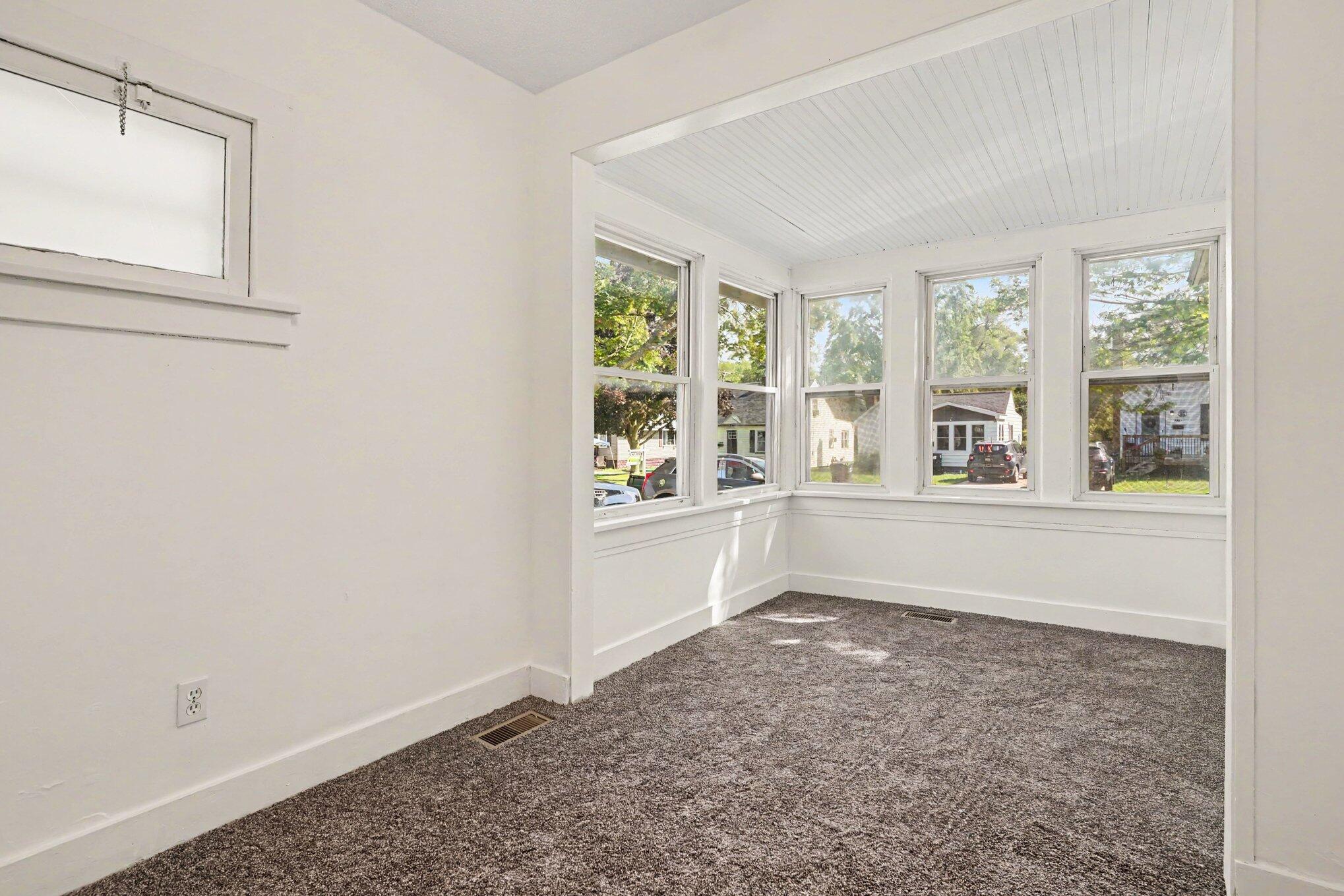 1960 Letart Avenue Muskegon MI 49441