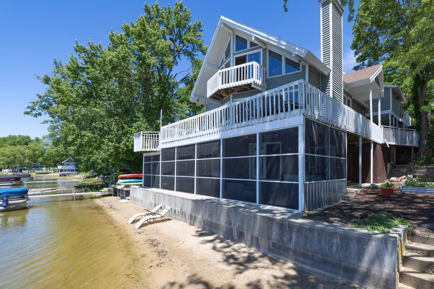 68388 Dailey Road Edwardsburg MI 49112