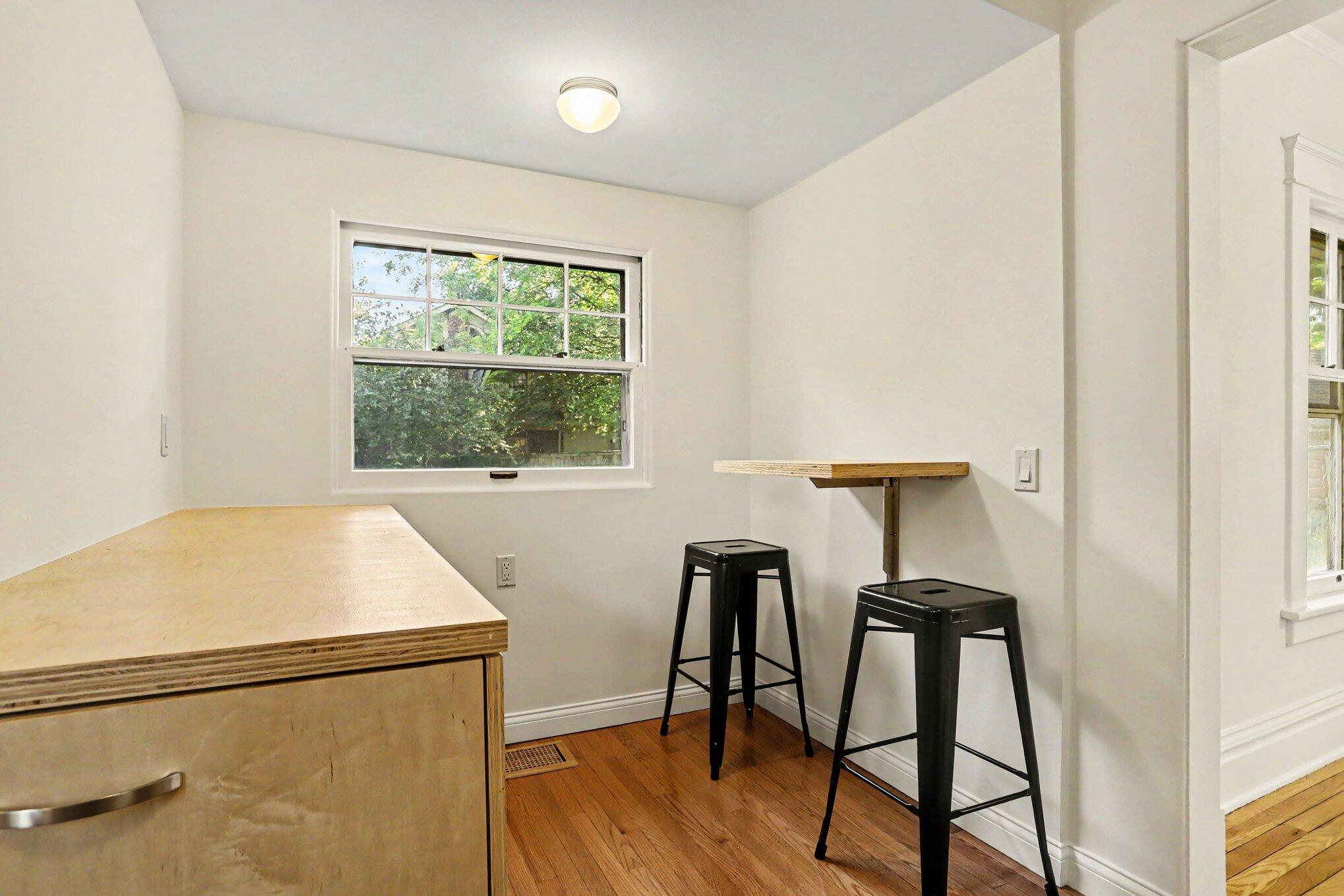 1619 Grove Street Kalamazoo MI 49006