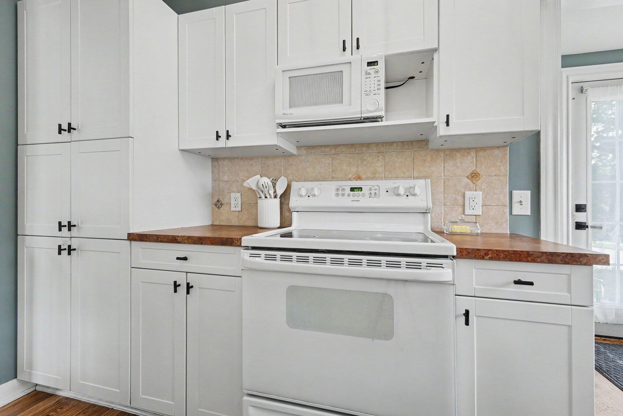 1855 Philadelphia Avenue SE Grand Rapids MI 49507