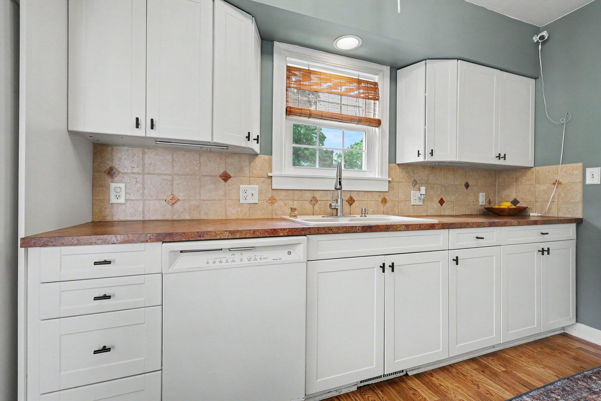 1855 Philadelphia Avenue SE Grand Rapids MI 49507
