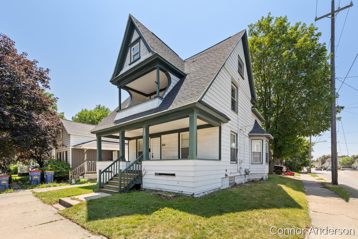 930 1st Street NW Grand Rapids MI 49504