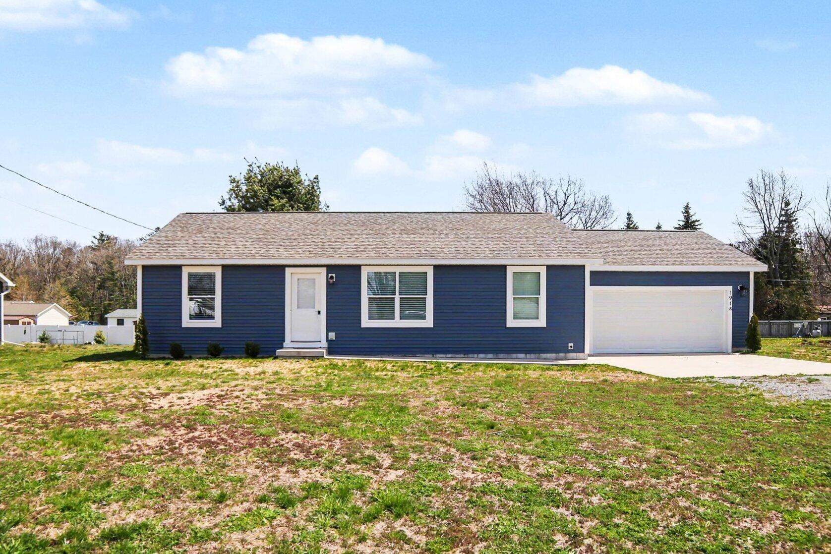 1914 Kennedy Boulevard Ludington MI 49431
