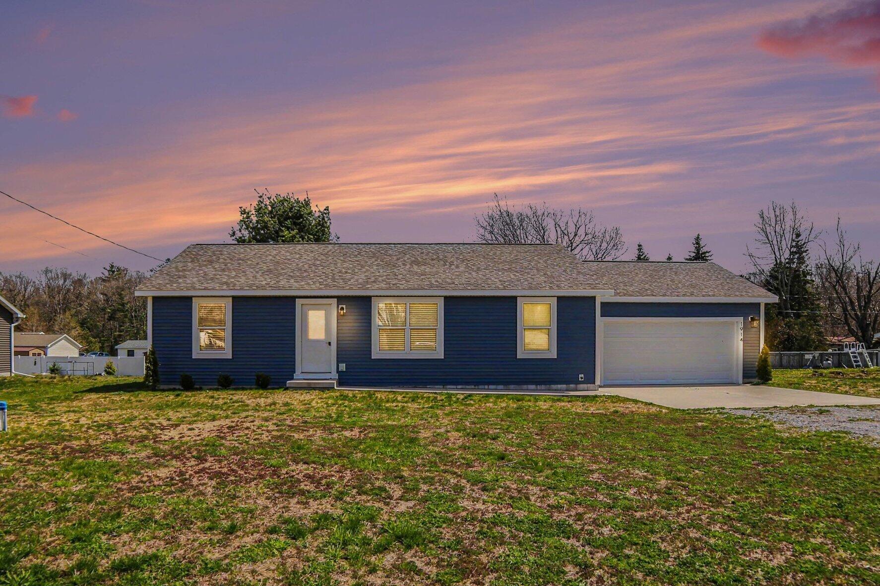 1914 Kennedy Boulevard Ludington MI 49431