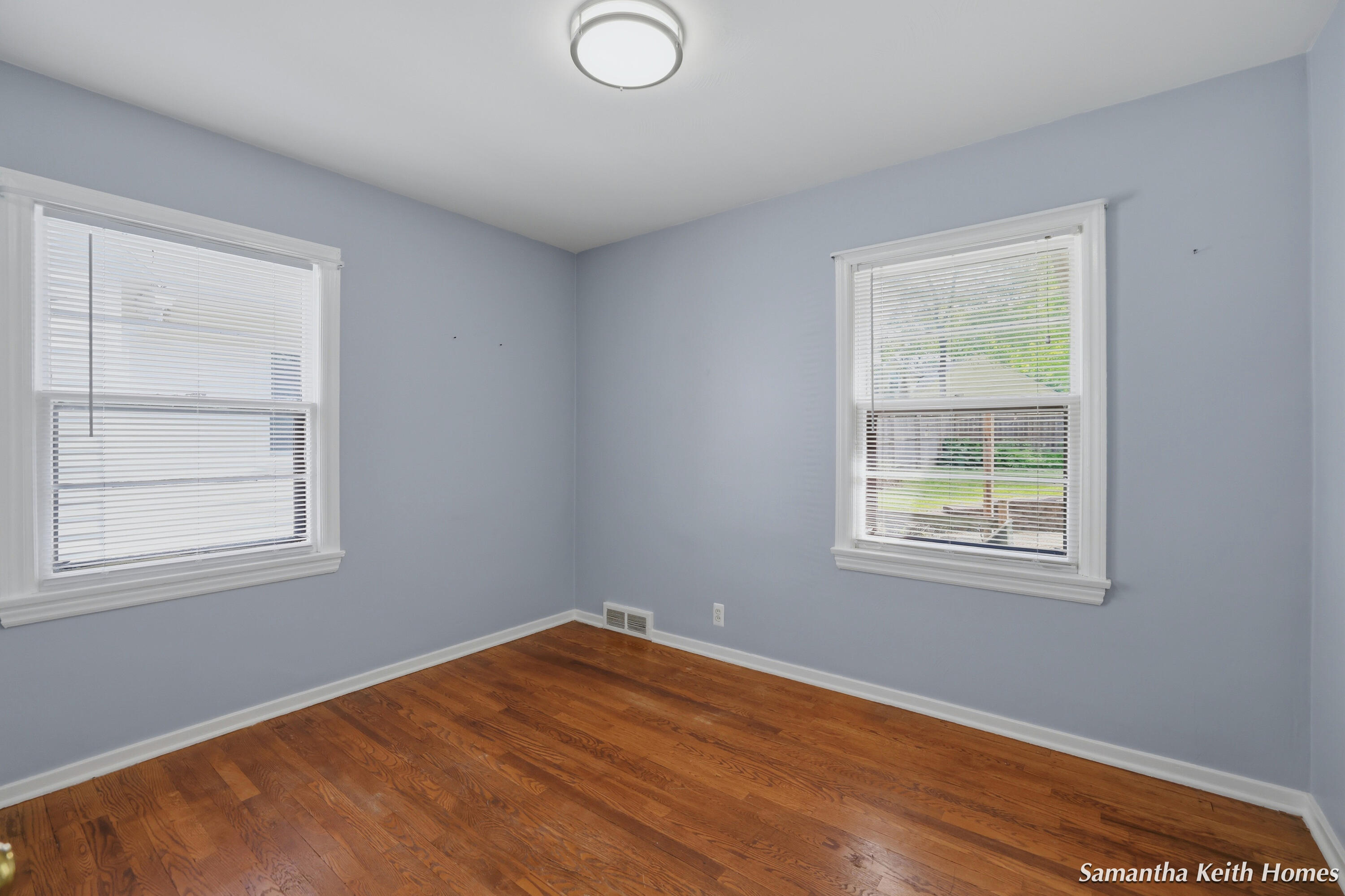 146 Alten Avenue NE Grand Rapids MI 49503