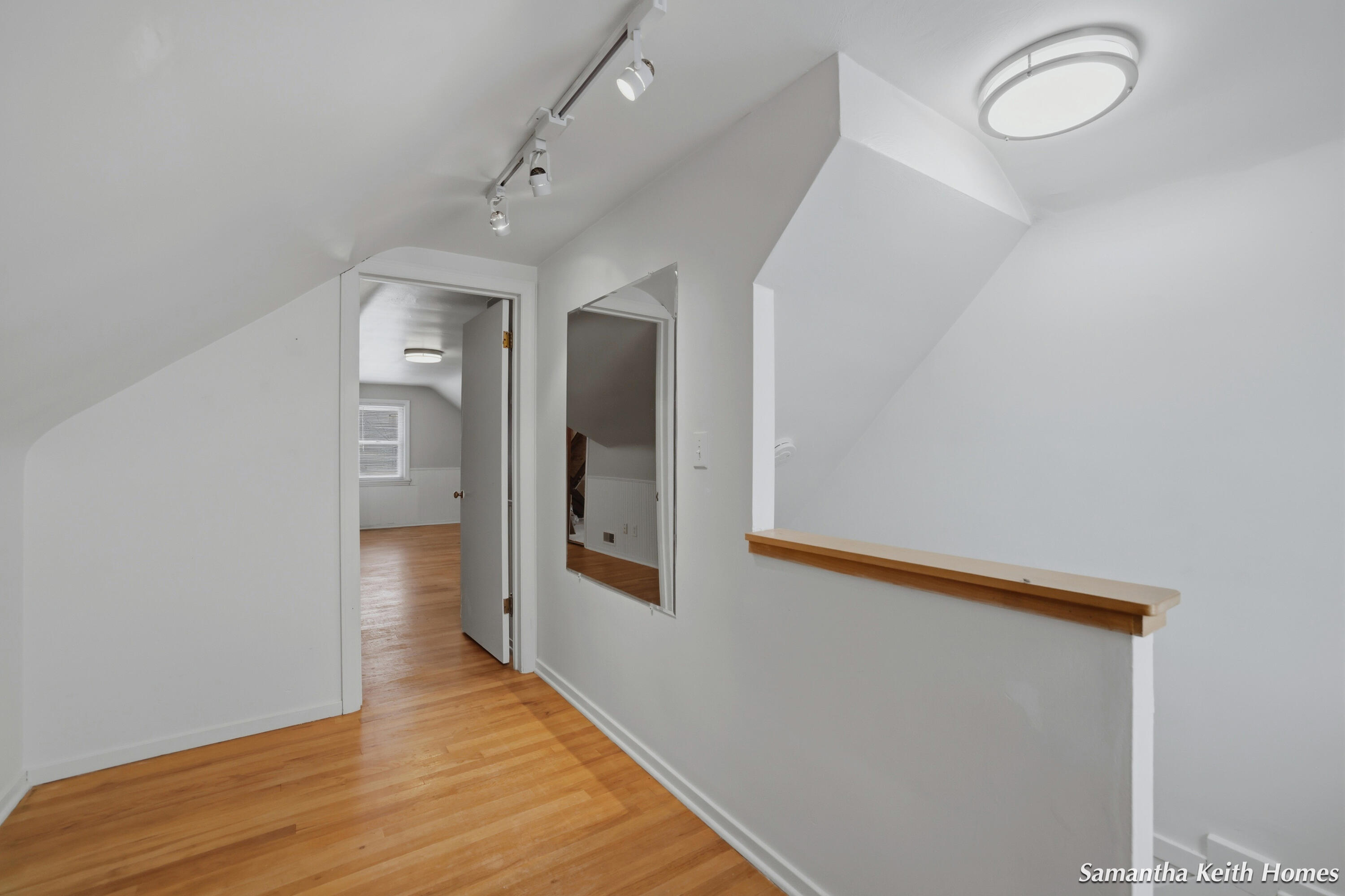 146 Alten Avenue NE Grand Rapids MI 49503
