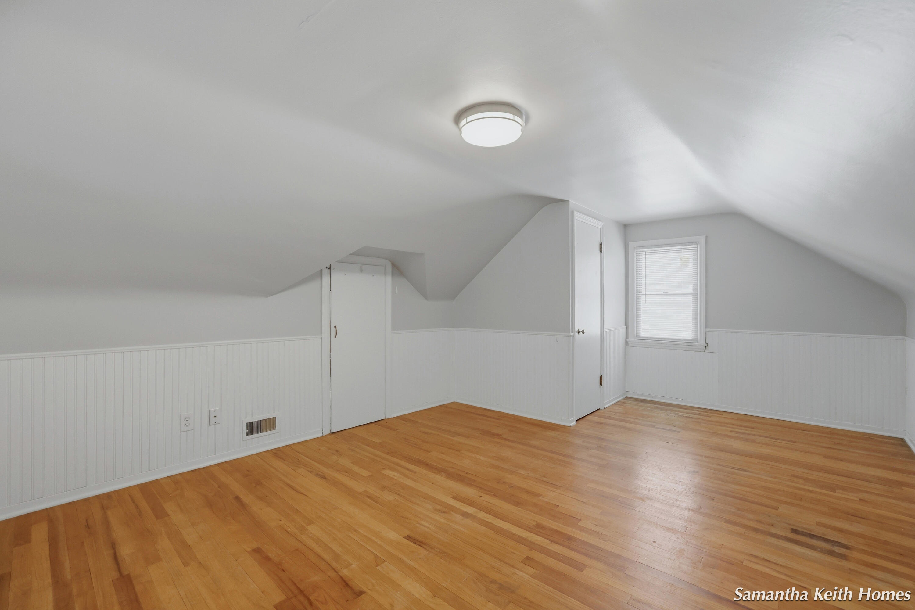 146 Alten Avenue NE Grand Rapids MI 49503