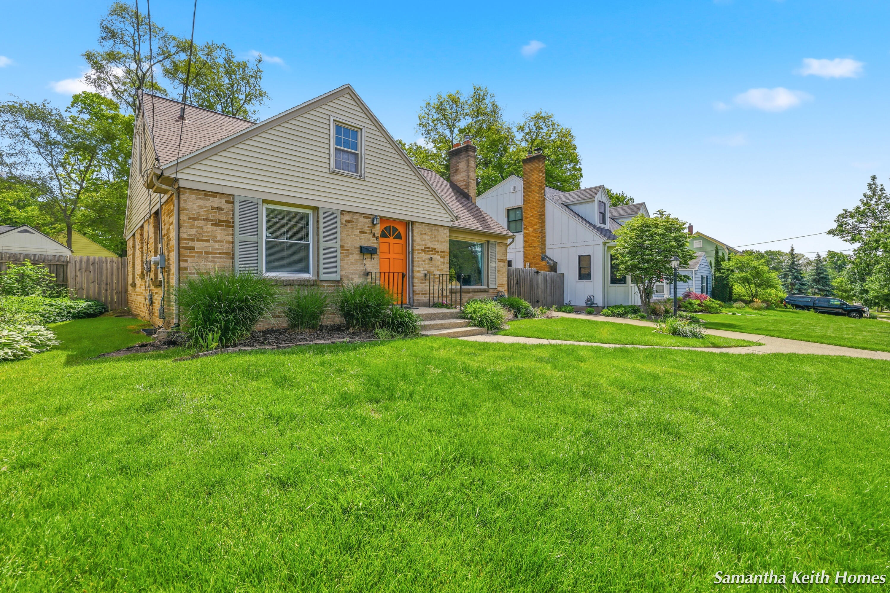146 Alten Avenue NE Grand Rapids MI 49503