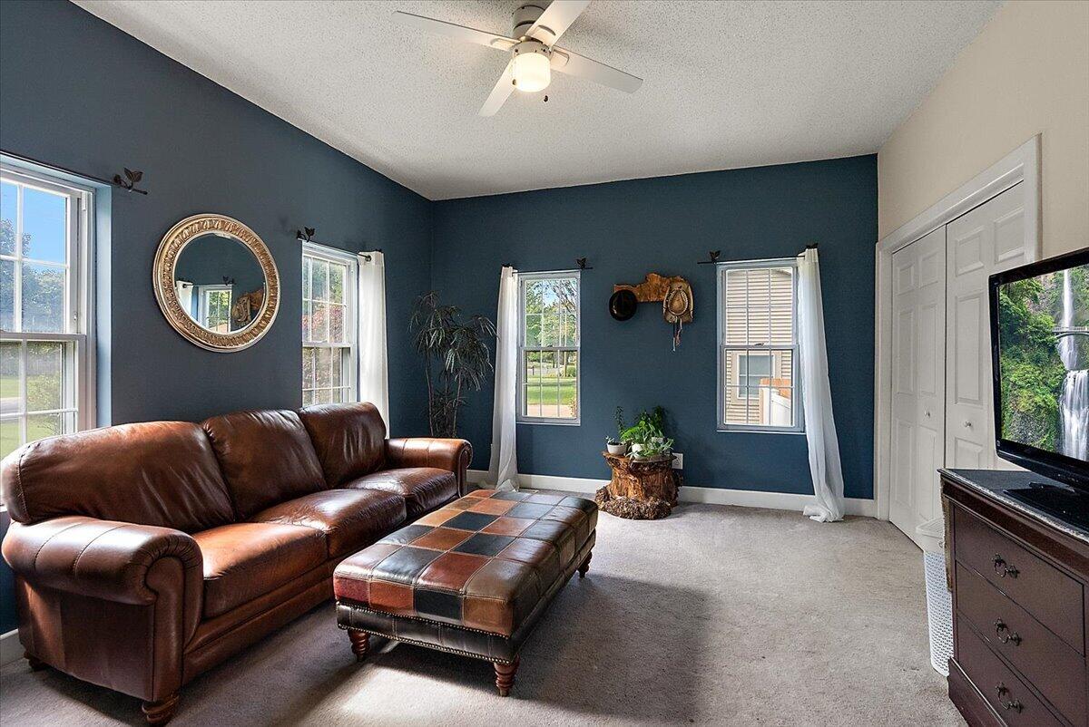 422 Randall Road Norton Shores MI 49441