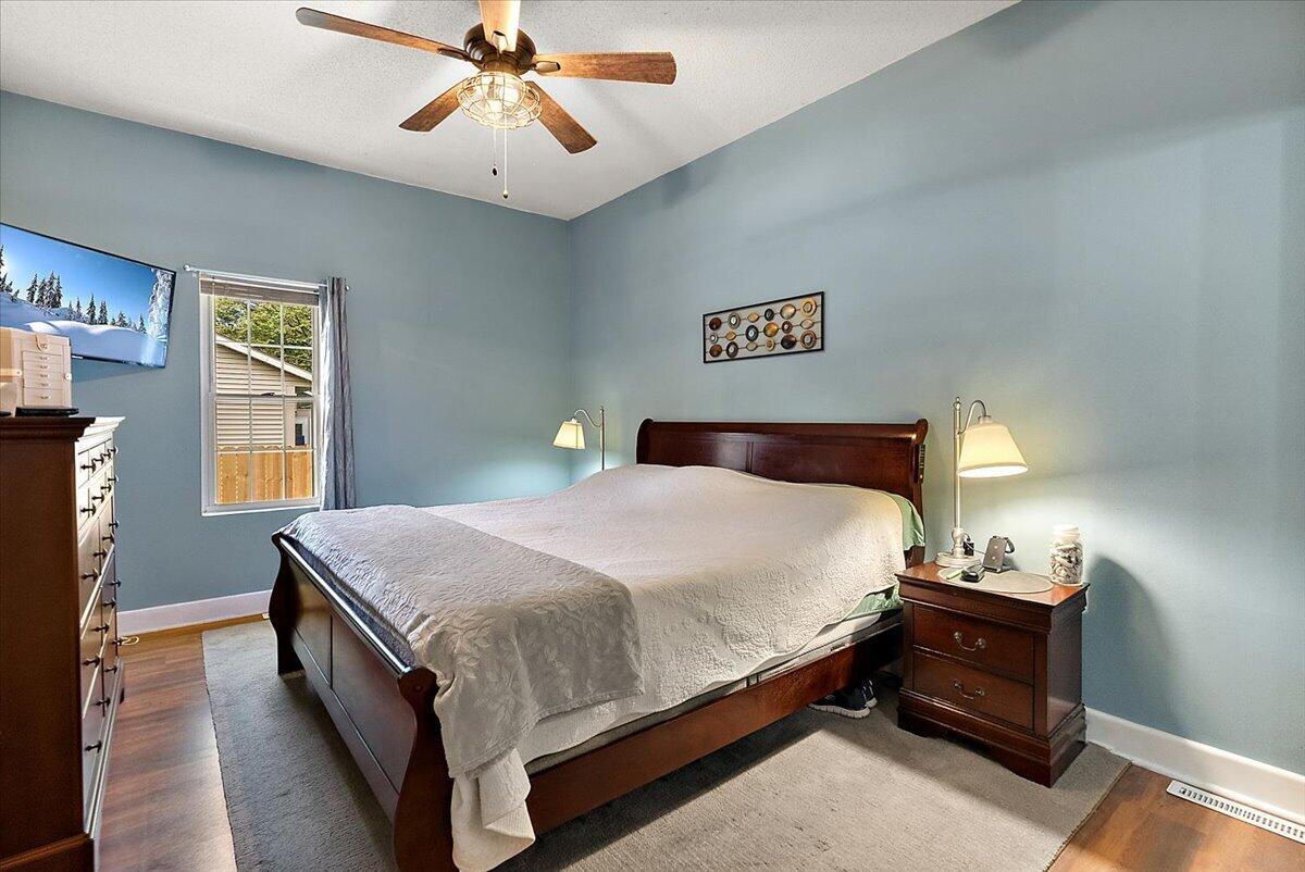422 Randall Road Norton Shores MI 49441