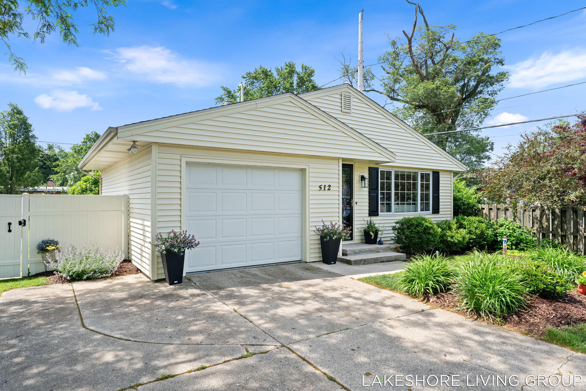 512 Orchard Avenue Grand Haven MI 49417